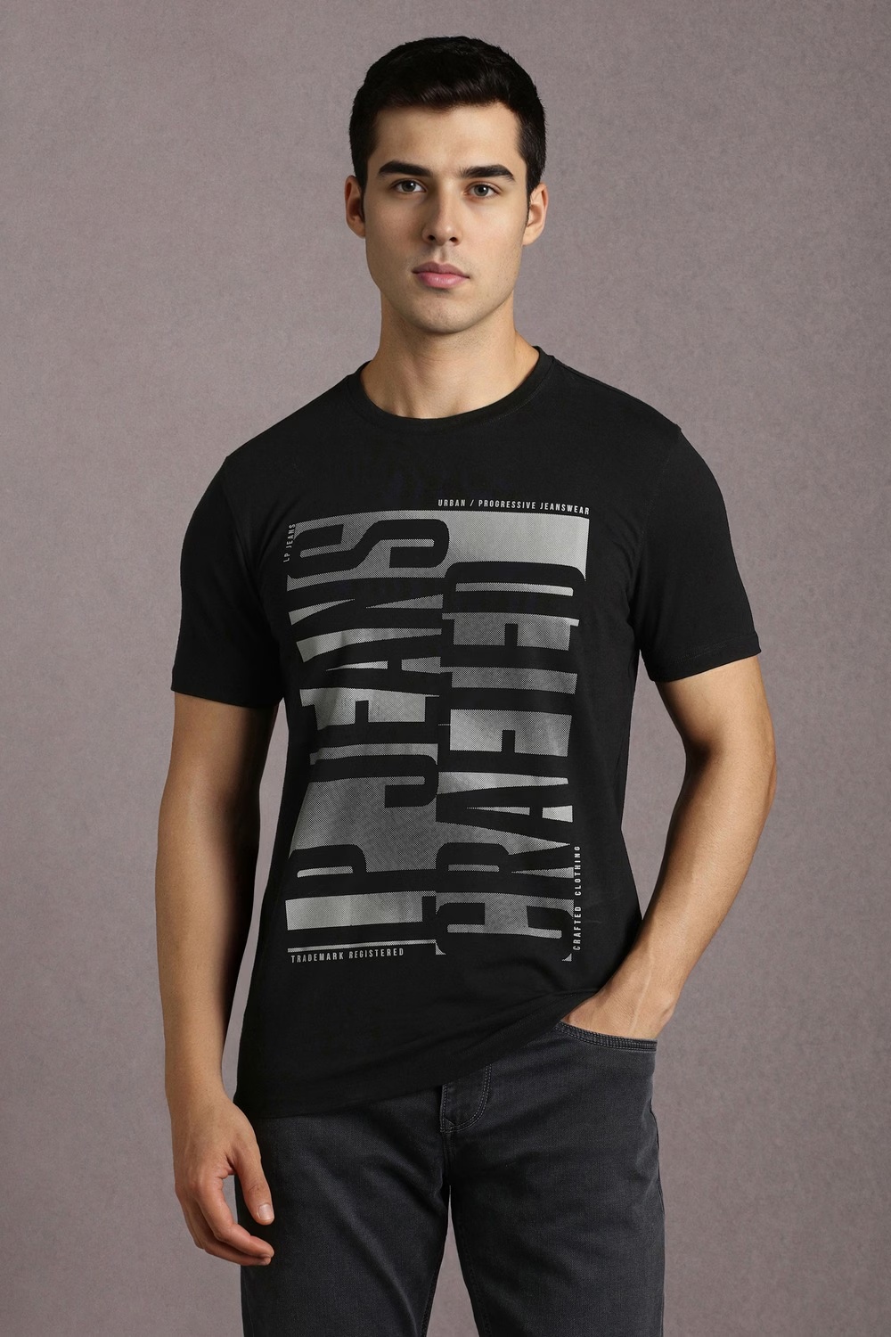Men Black Graphic Print Crew Neck T-shirt-Black
