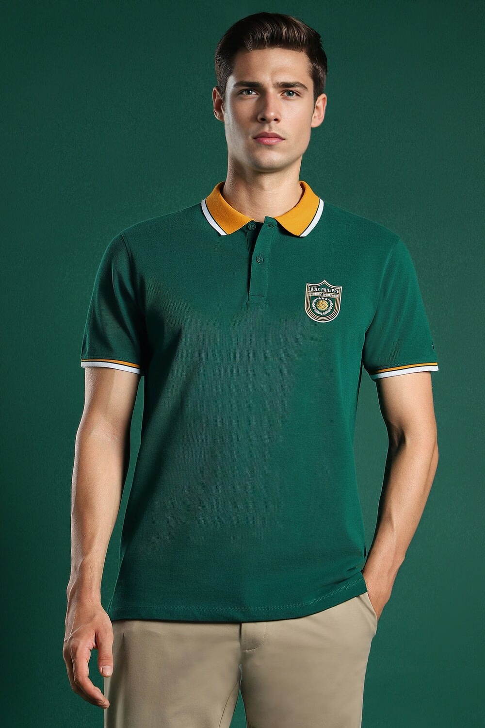 Men Green Solid Polo Neck T-shirt-Green