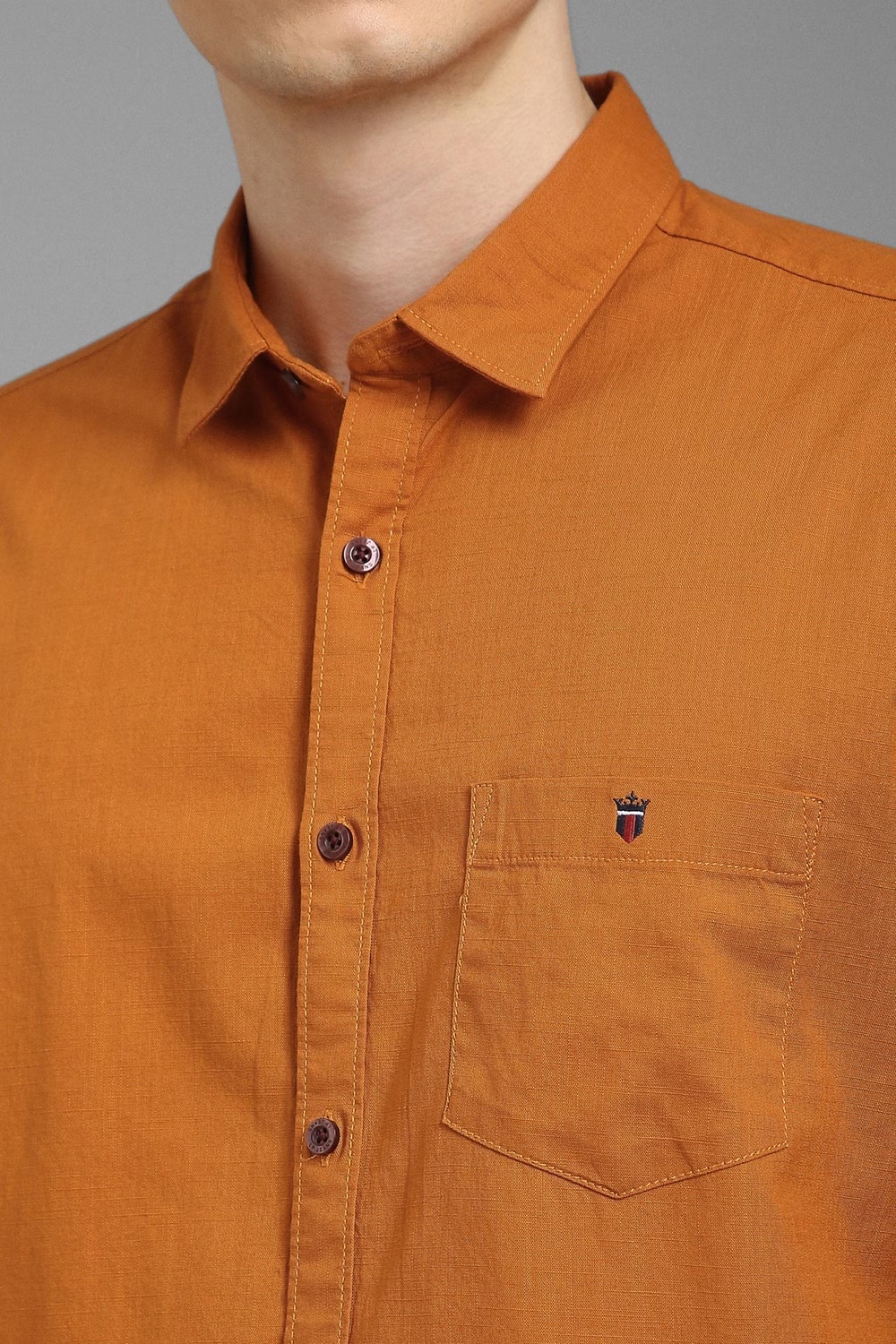 35733-men-orange-slim-fit-solid-full-sleeves-casual-shirt-orange-1.jpg