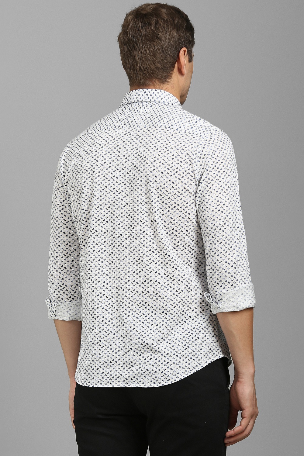 35854-men-white-print-full-sleeves-casual-shirt-white-1.jpg