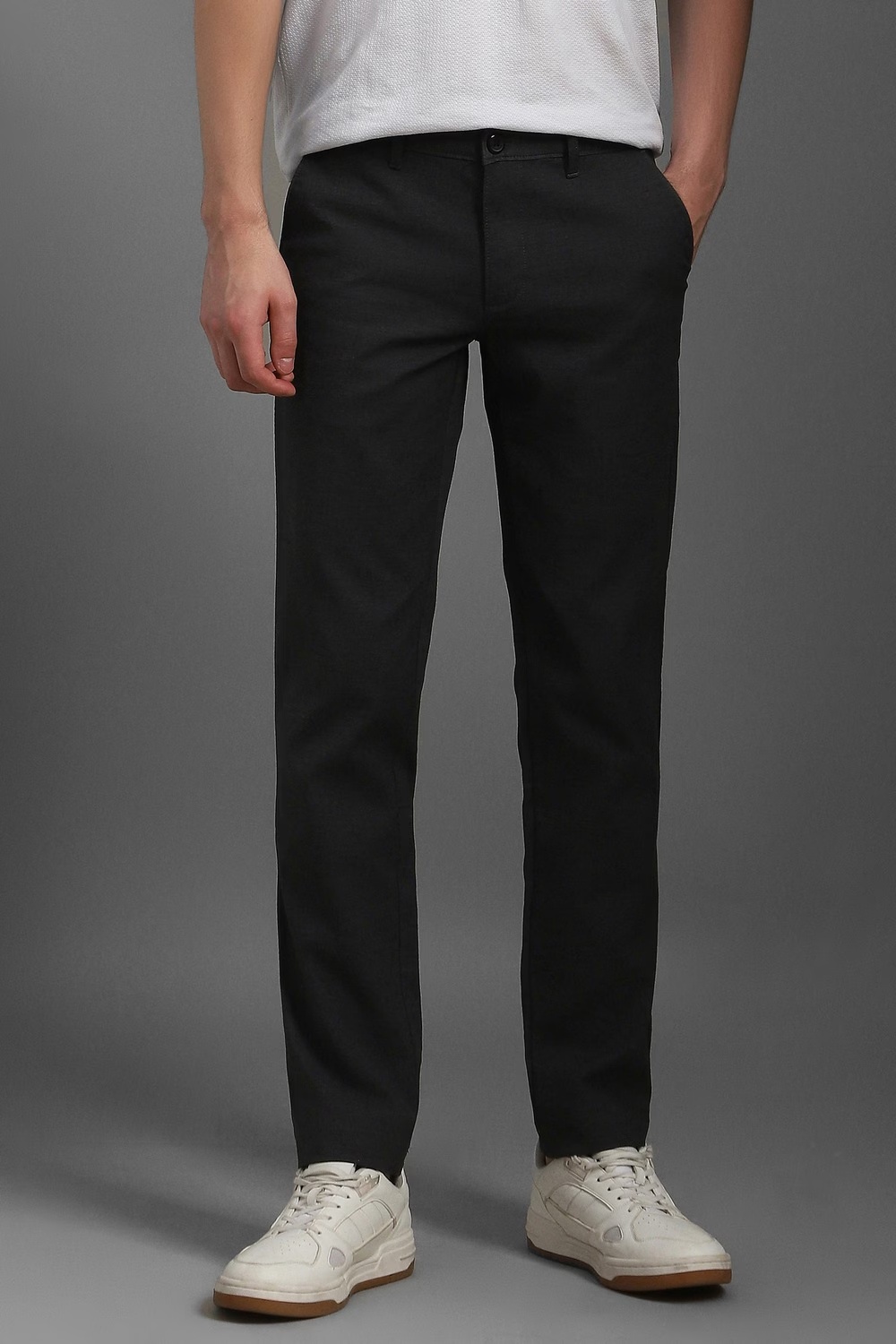 Men Grey Slim Fit Textured Flat Front Casual Trousers-Grey