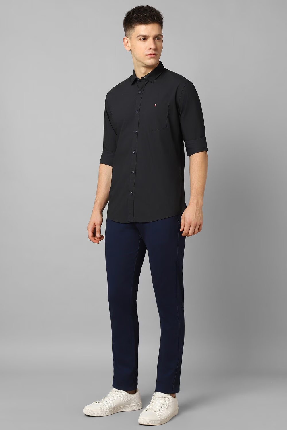 36441-men-black-slim-fit-solid-full-sleeves-casual-shirt-black-1.jpg