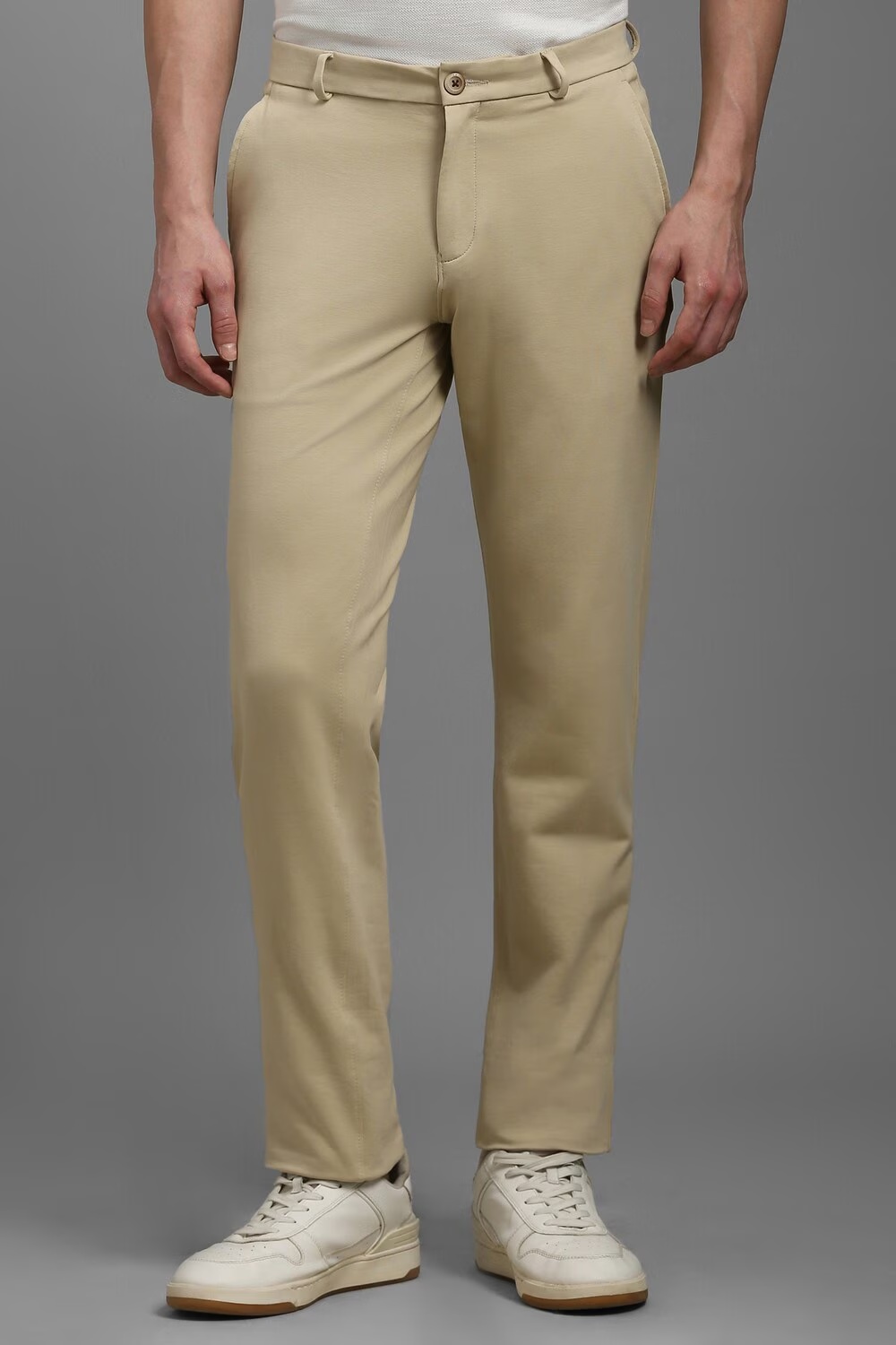 Men Beige Contemporary Fit Solid Flat Front Casual Trousers-Beige