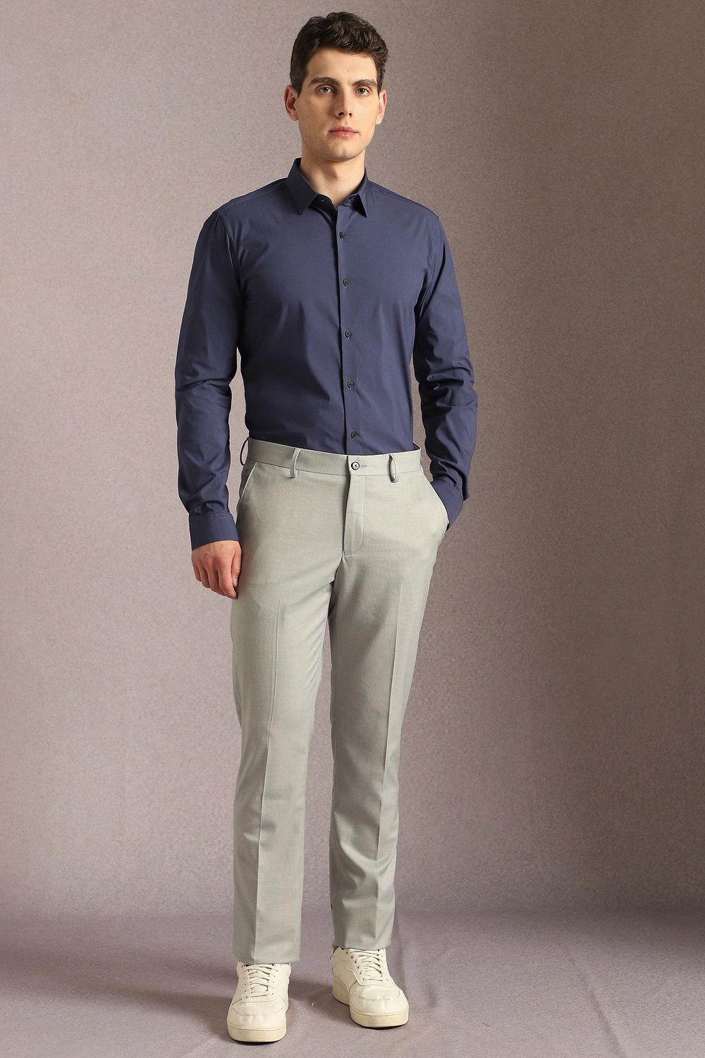 36889-men-navy-solid-full-sleeves-casual-shirt-navy-1.jpg