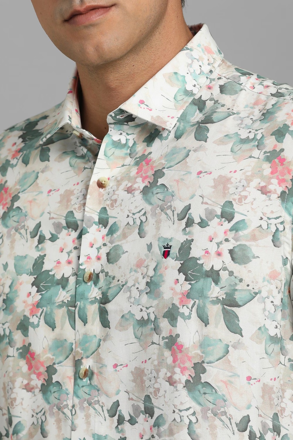 37563-men-multi-print-half-sleeves-casual-shirt-multi-1.jpg