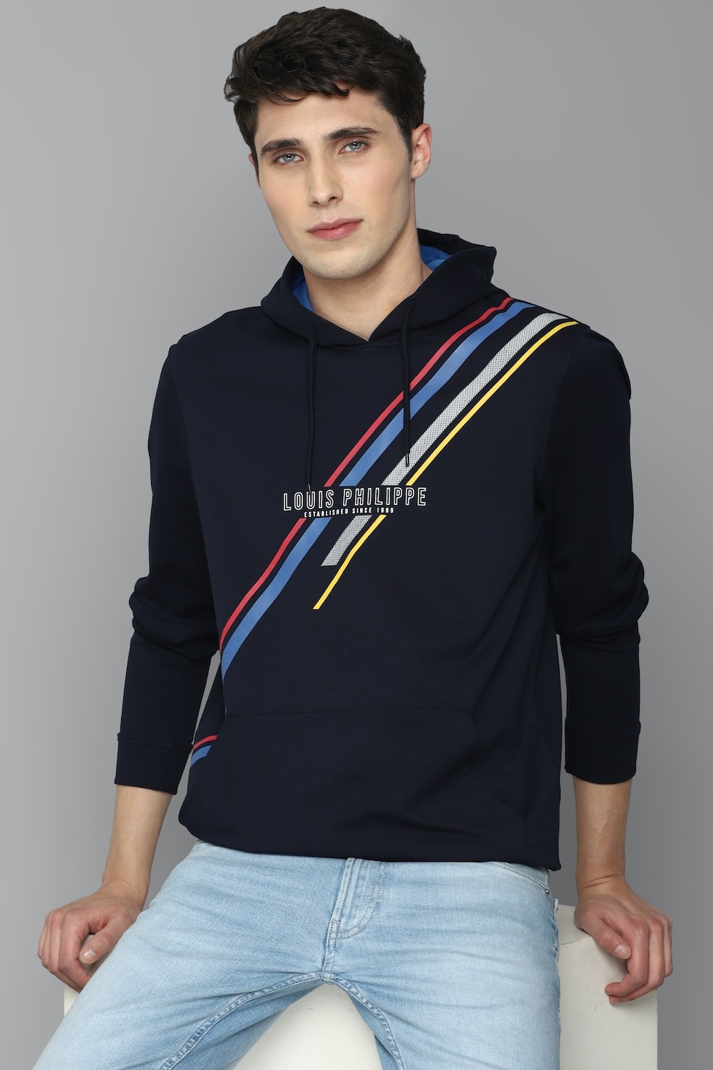 Men Casual Navy Graphic Print Sweatshirt-Navy