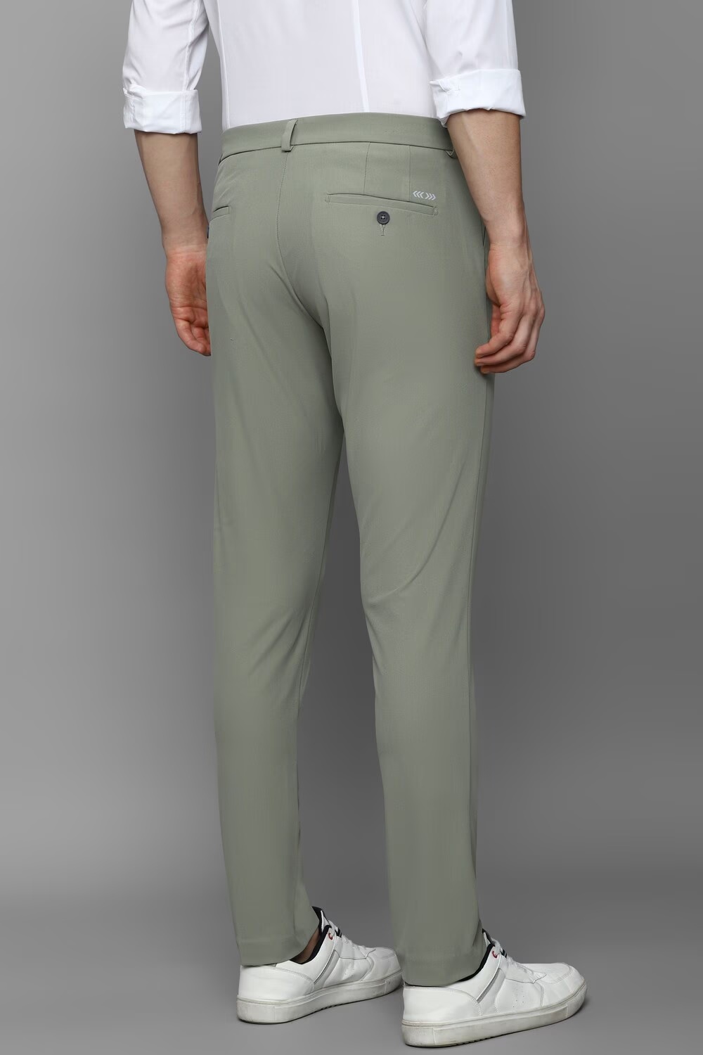 38384-men-green-slim-fit-solid-flat-front-casual-trousers-green-1.jpg