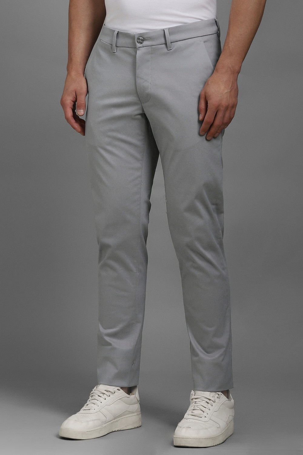 38544-men-grey-solid-flat-front-casual-trousers-grey-1.jpg