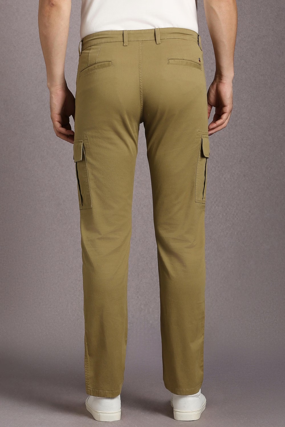 38581-men-khaki-solid-flat-front-casual-trousers-khaki-1.jpg