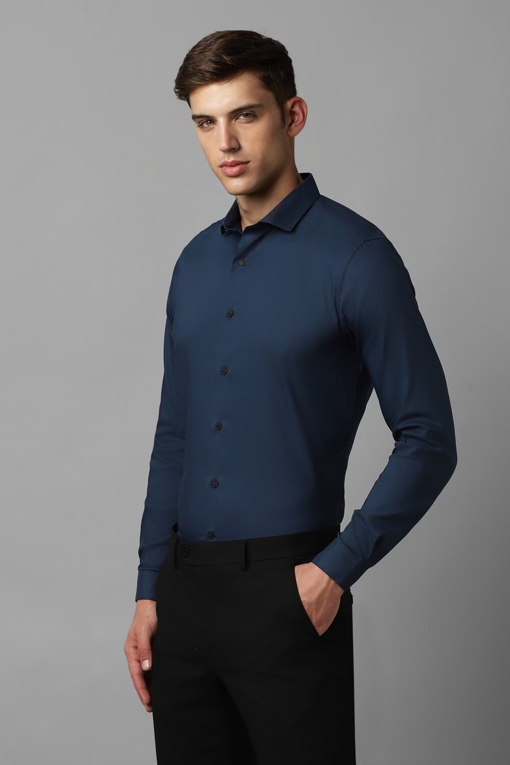 38595-men-navy-super-slim-fit-solid-full-sleeves-casual-shirt-navy-1.jpg