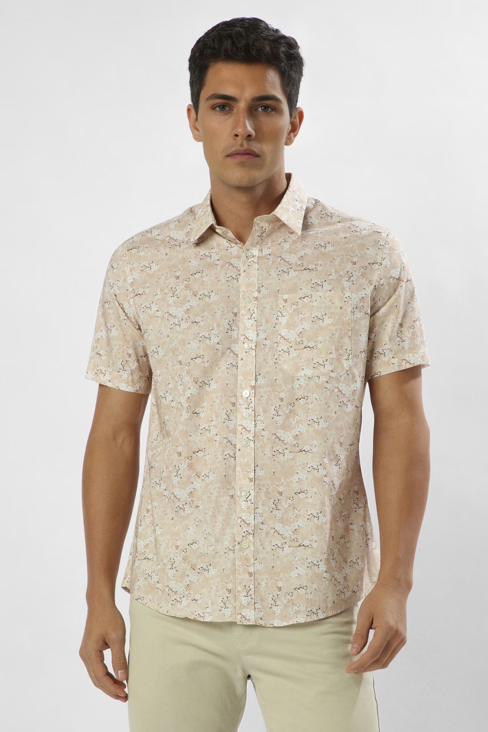38697-men-beige-slim-fit-print-half-sleeves-formal-shirt-beige-1.jpg