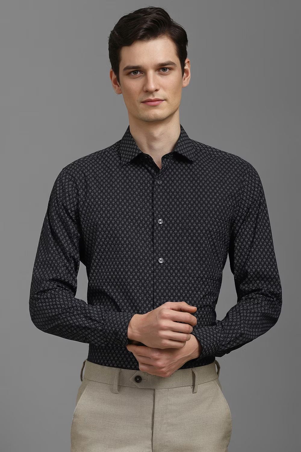 Men Black Slim Fit Print Full Sleeves Formal Shirt-Black