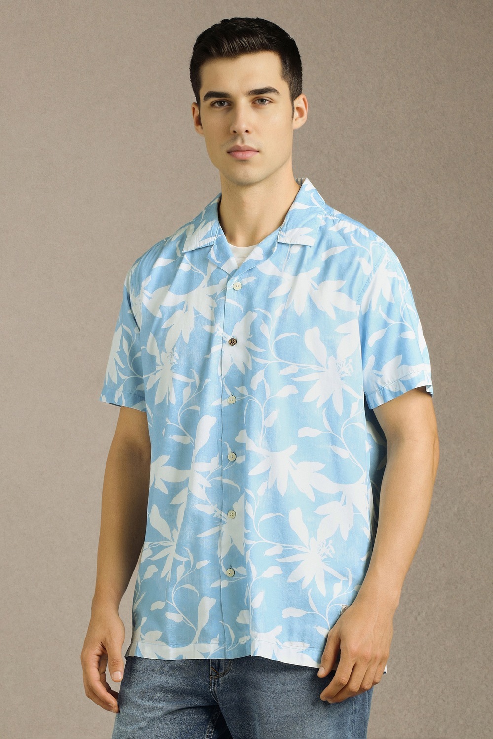 38984-men-blue-slim-fit-print-half-sleeves-casual-shirt-blue-1.jpg