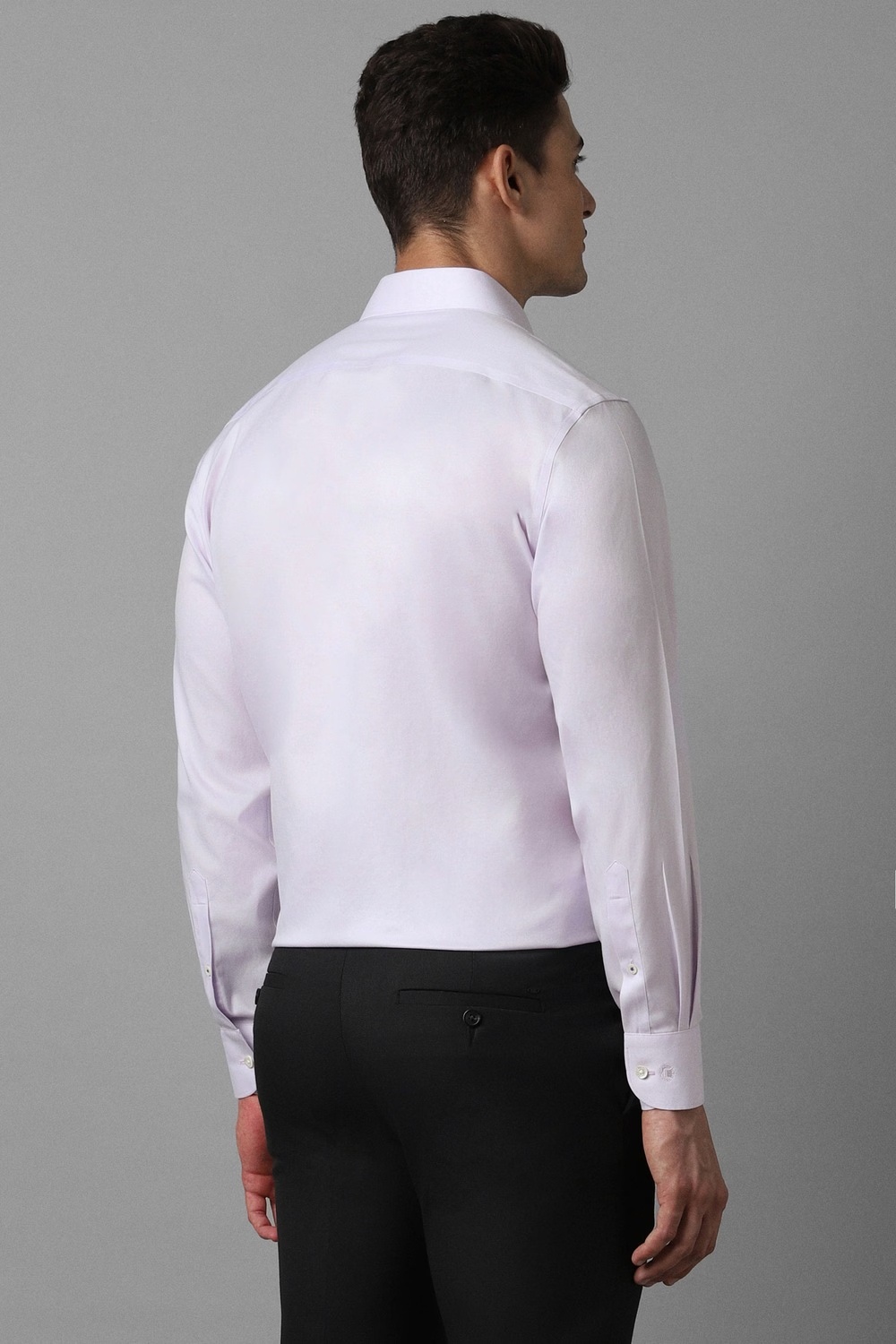 39247-men-lilac-classic-fit-solid-full-sleeves-formal-shirt-lilac-1.jpg