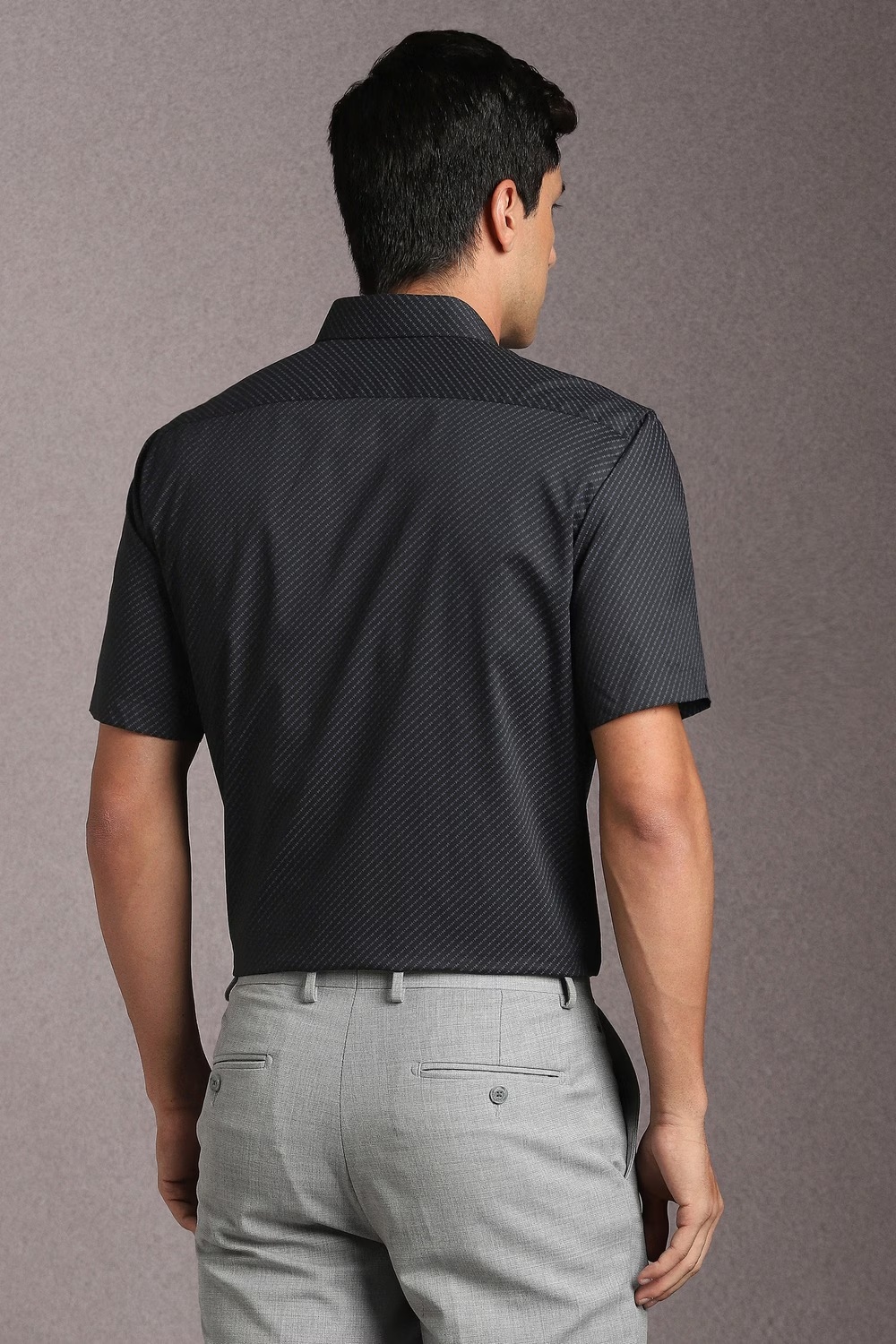 39371-men-black-print-half-sleeves-formal-shirt-black-1.jpg