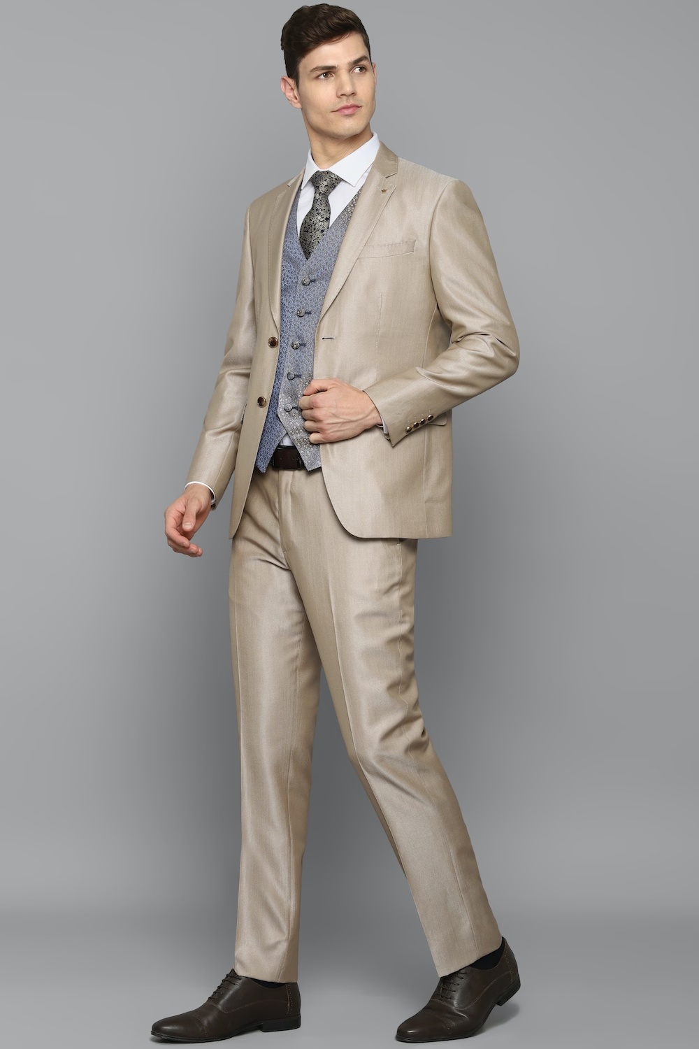 Men Beige Slim Fit Solid Formal Three Piece Suit-Beige