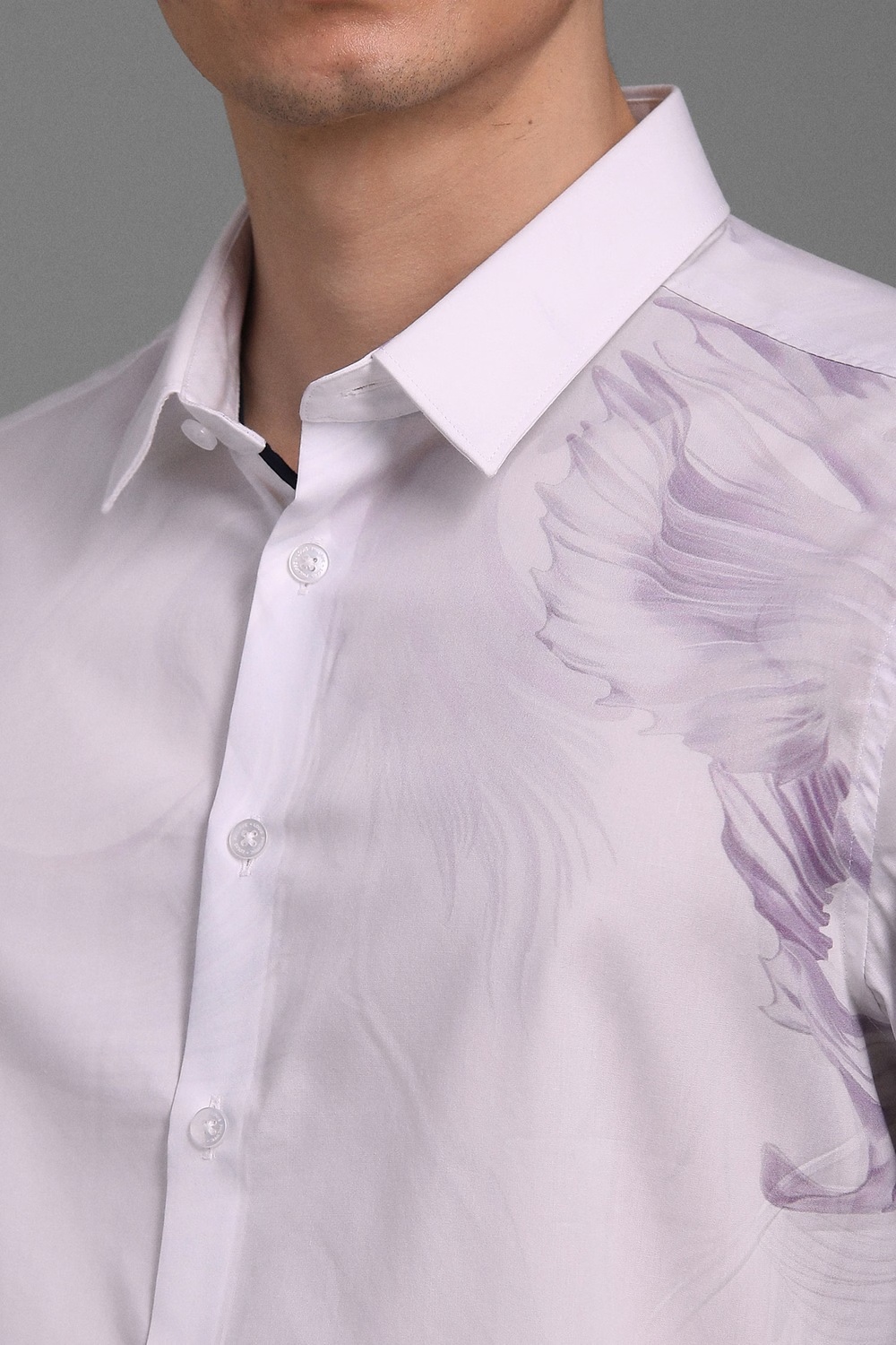 39549-men-white-print-full-sleeves-casual-shirt-white-1.jpg