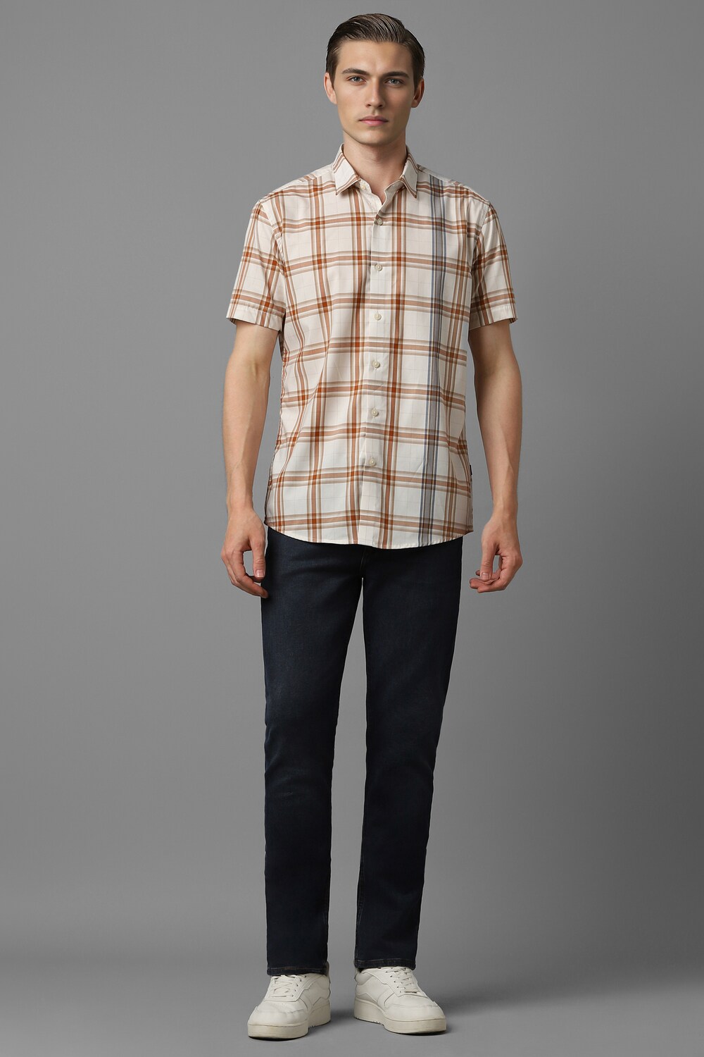 3955-men-cream-slim-fit-print-half-sleeves-casual-shirt-cream-1.jpg