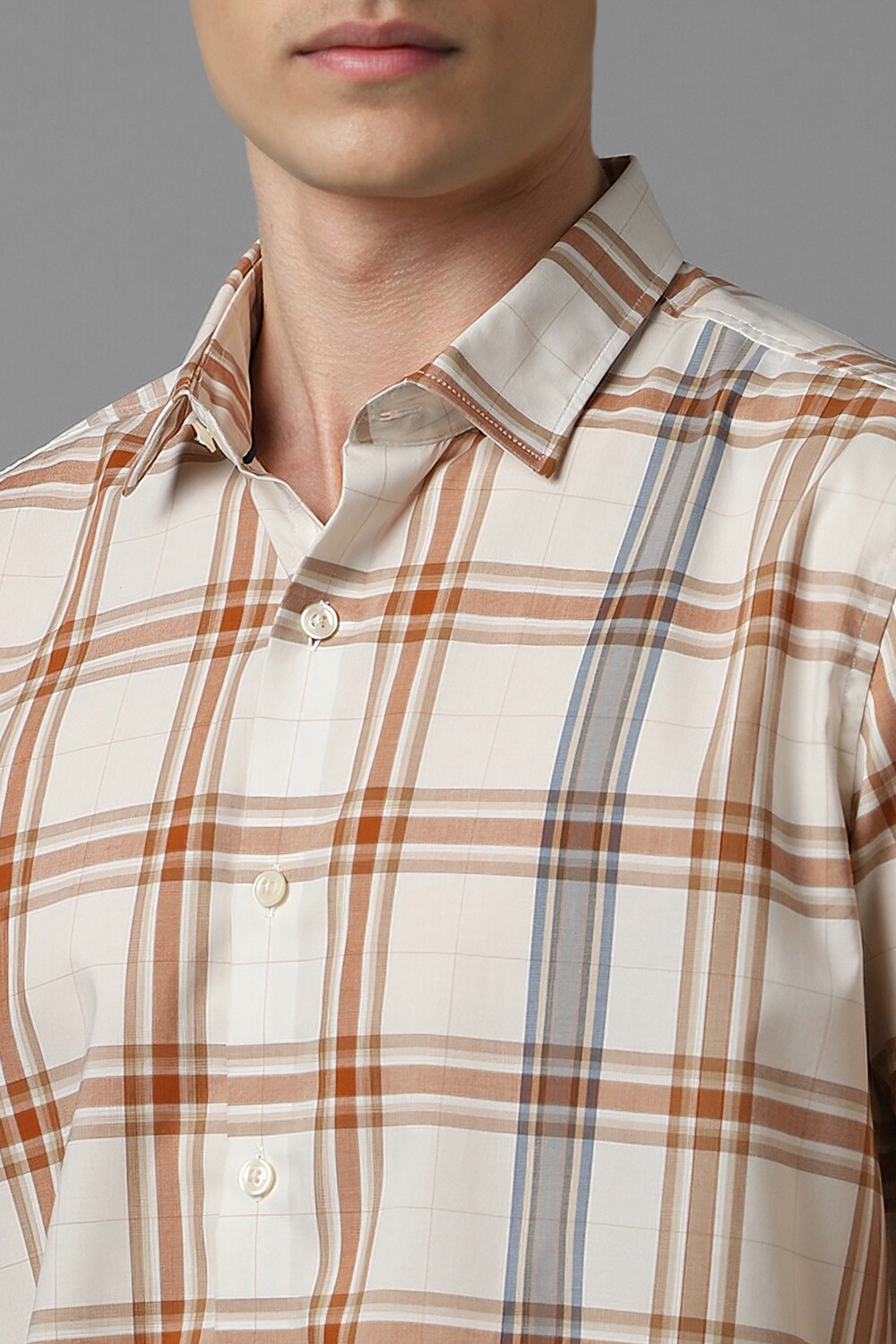 3955-men-cream-slim-fit-print-half-sleeves-casual-shirt-cream-1.jpg