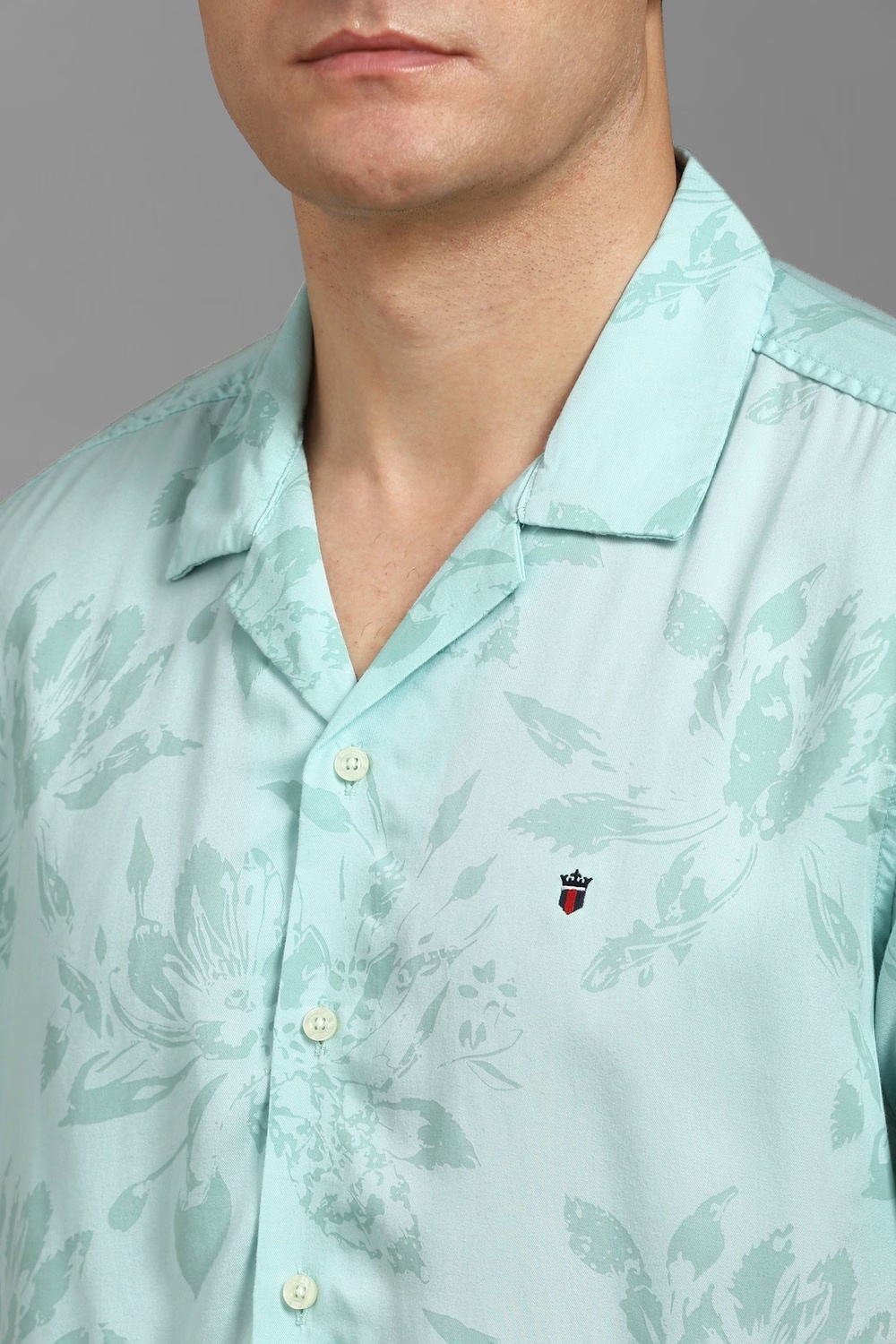 40107-men-green-print-half-sleeves-casual-shirt-green-1.jpg