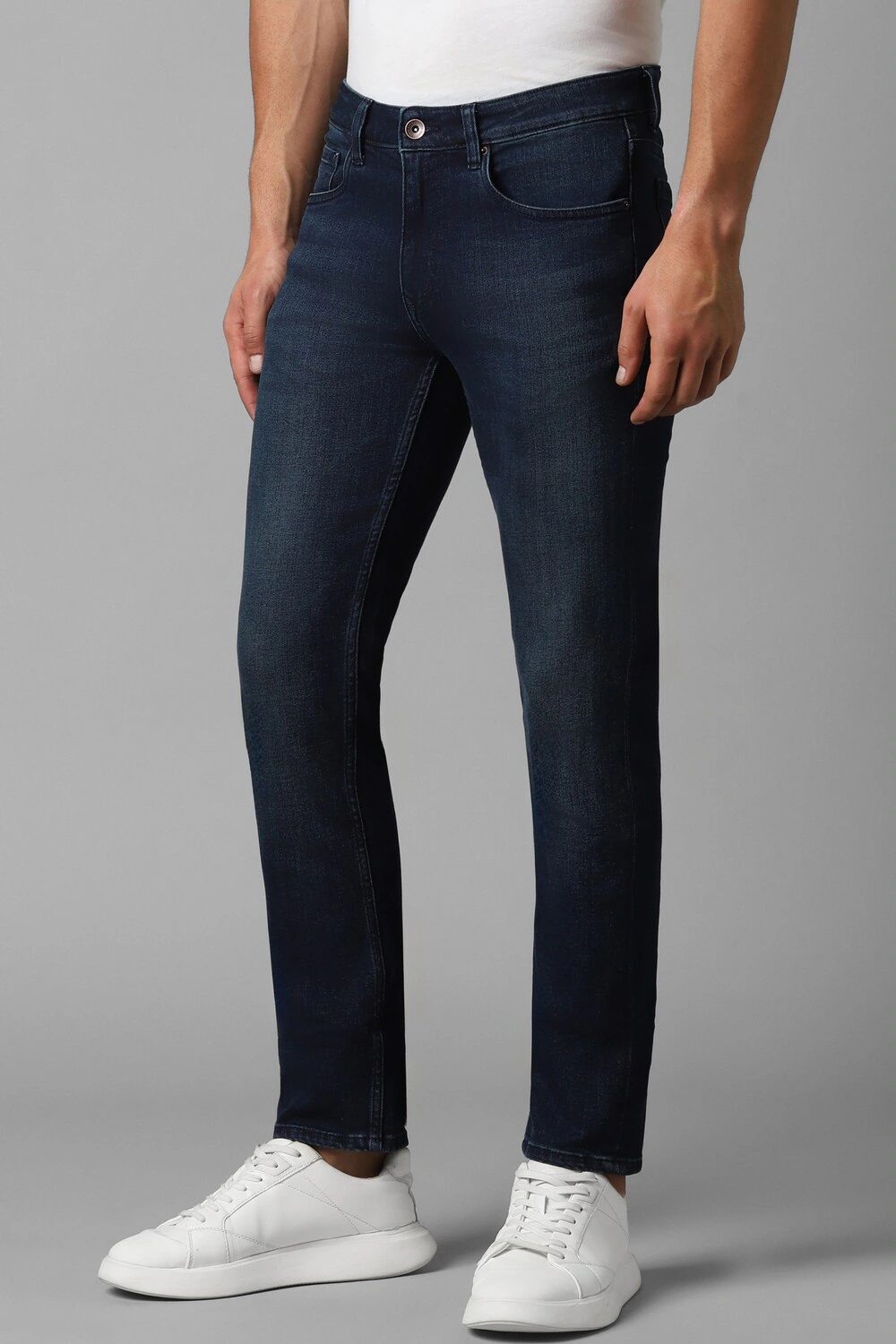 40225-men-navy-dark-slim-fit-jeans-navy-1.webp