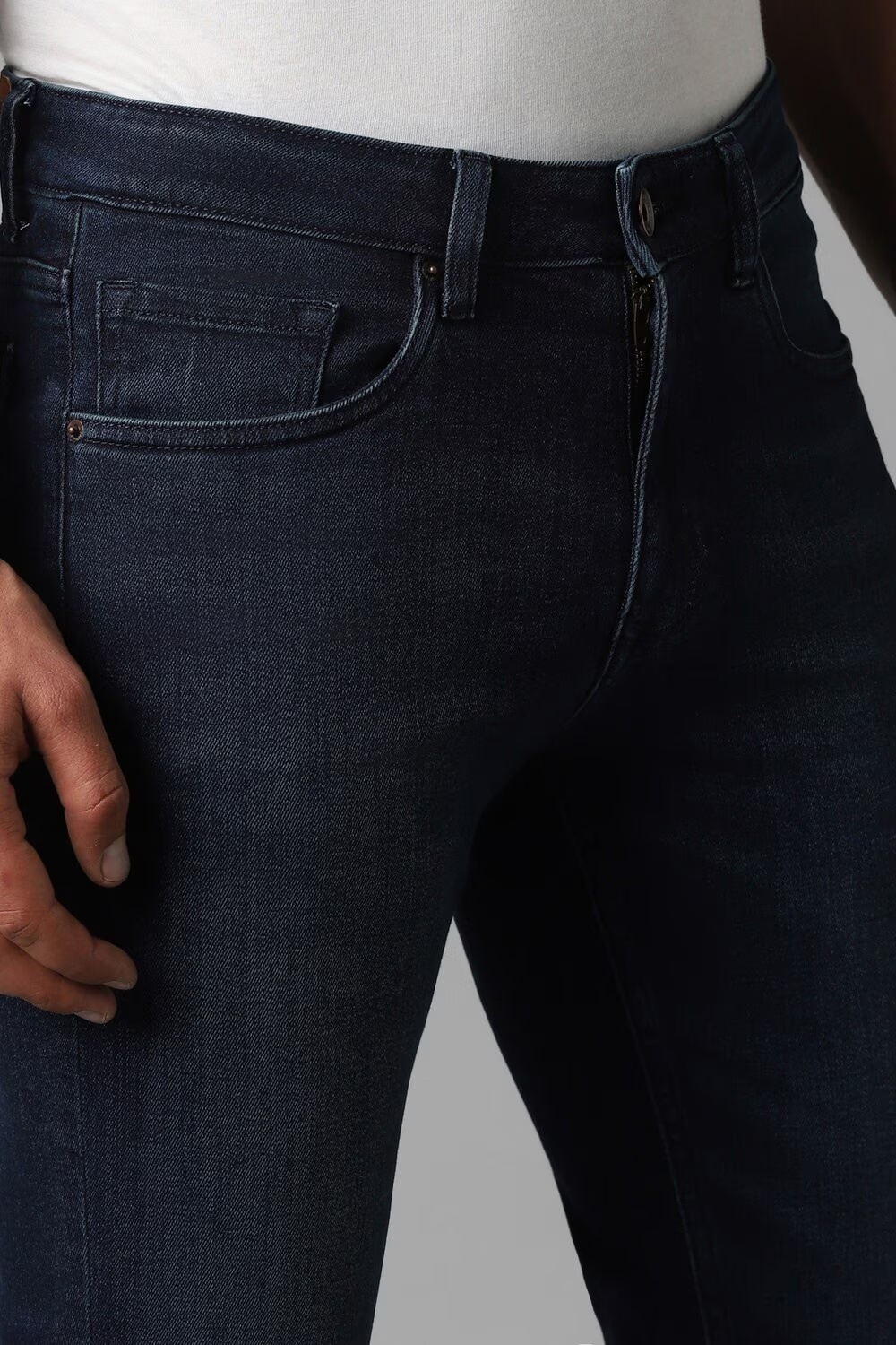 40225-men-navy-dark-slim-fit-jeans-navy-1.webp
