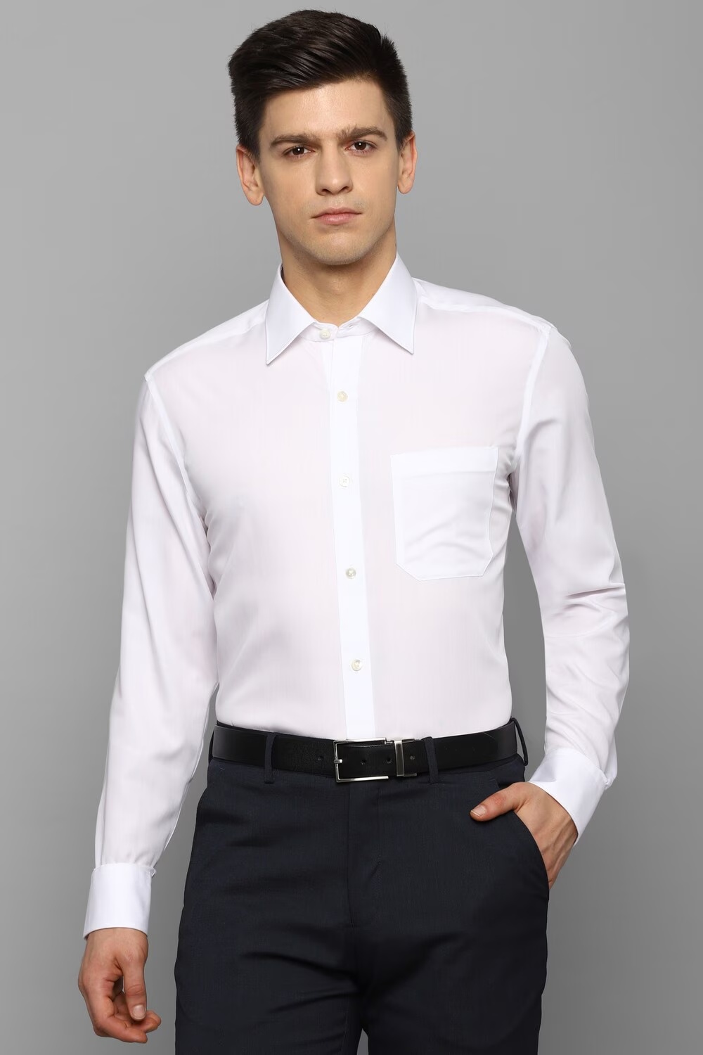 Men White Classic Fit Solid Full Sleeves Formal Shirt-White