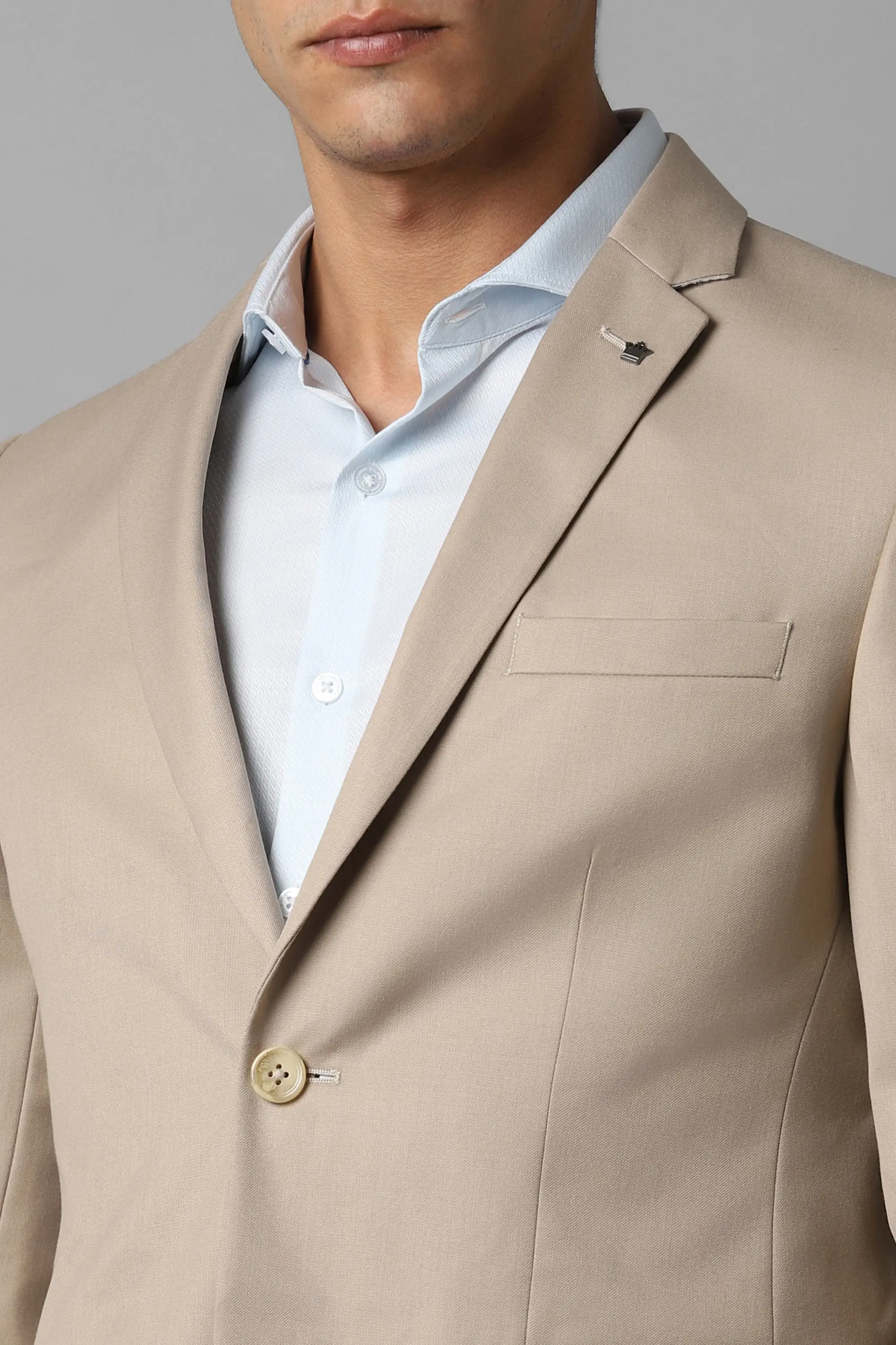 40362-men-khaki-slim-fit-solid-formal-two-piece-suit-khaki-1.webp