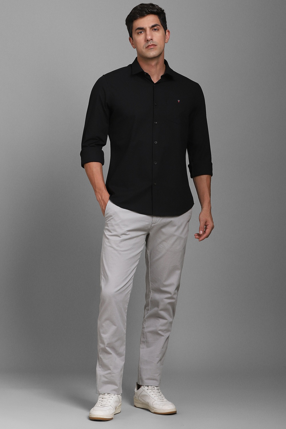 40692-men-black-solid-full-sleeves-casual-shirt-black-1.jpg