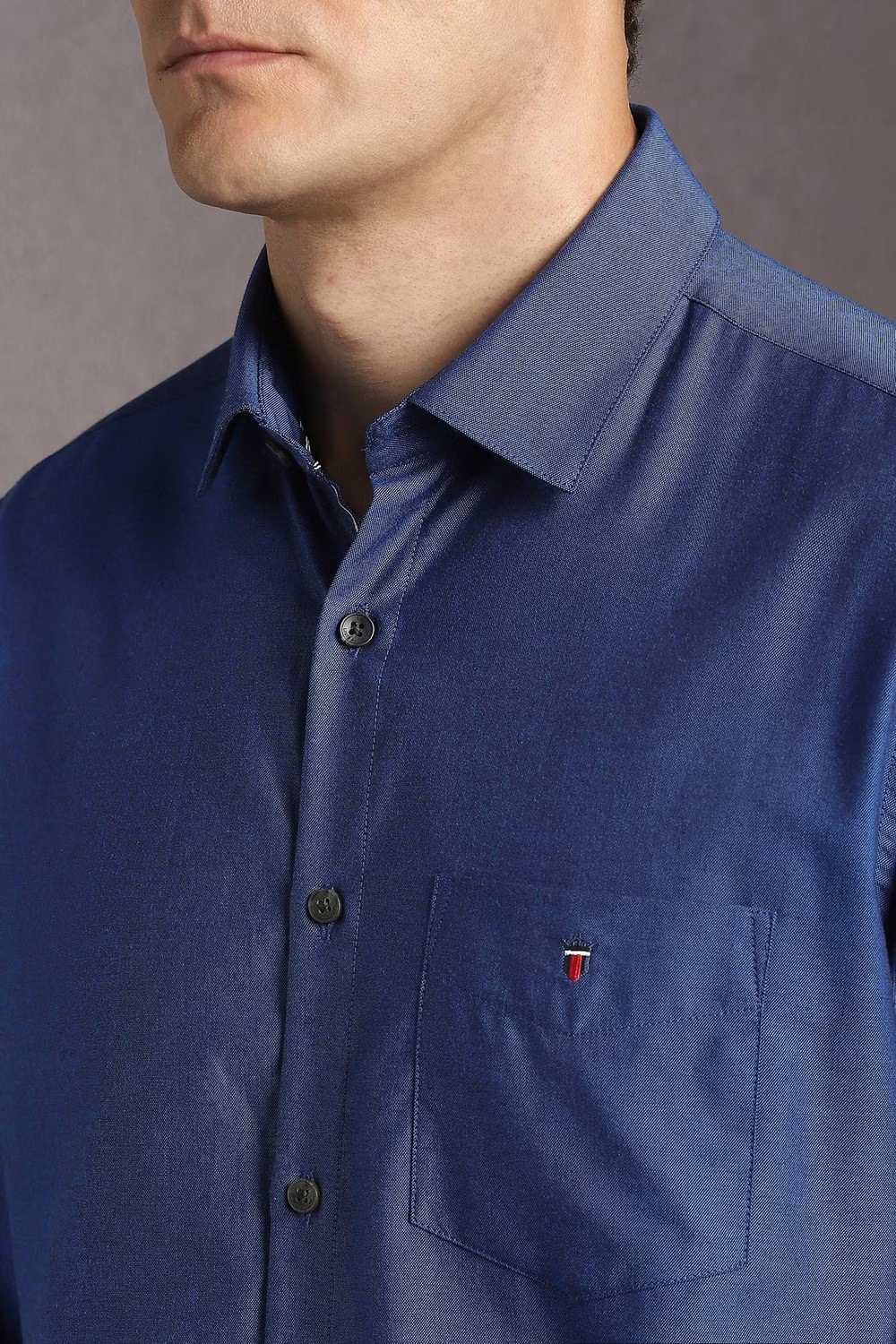 41002-men-blue-textured-full-sleeves-casual-shirt-blue-1.jpg