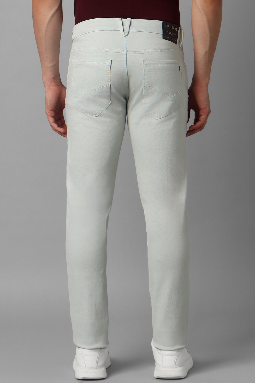 41071-men-grey-dark-slim-tapered-fit-jeans-grey-1.jpg