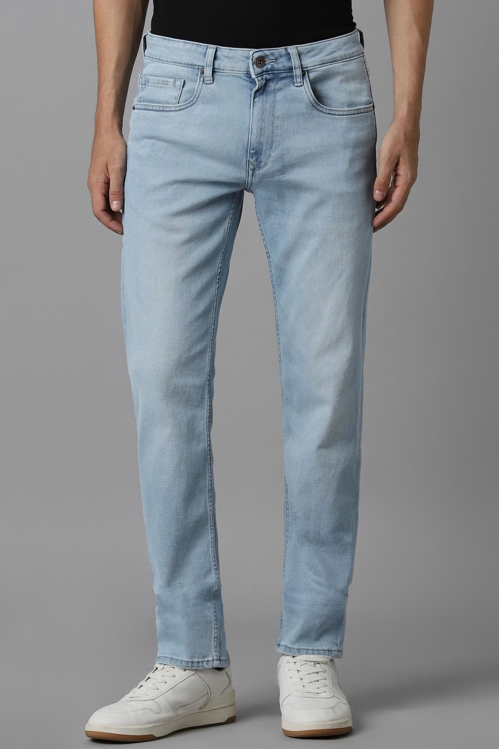Men Blue Light Slim Fit Jeans-Blue 1 41300-men-blue-light-slim-fit-jeans-blue-1.jpg