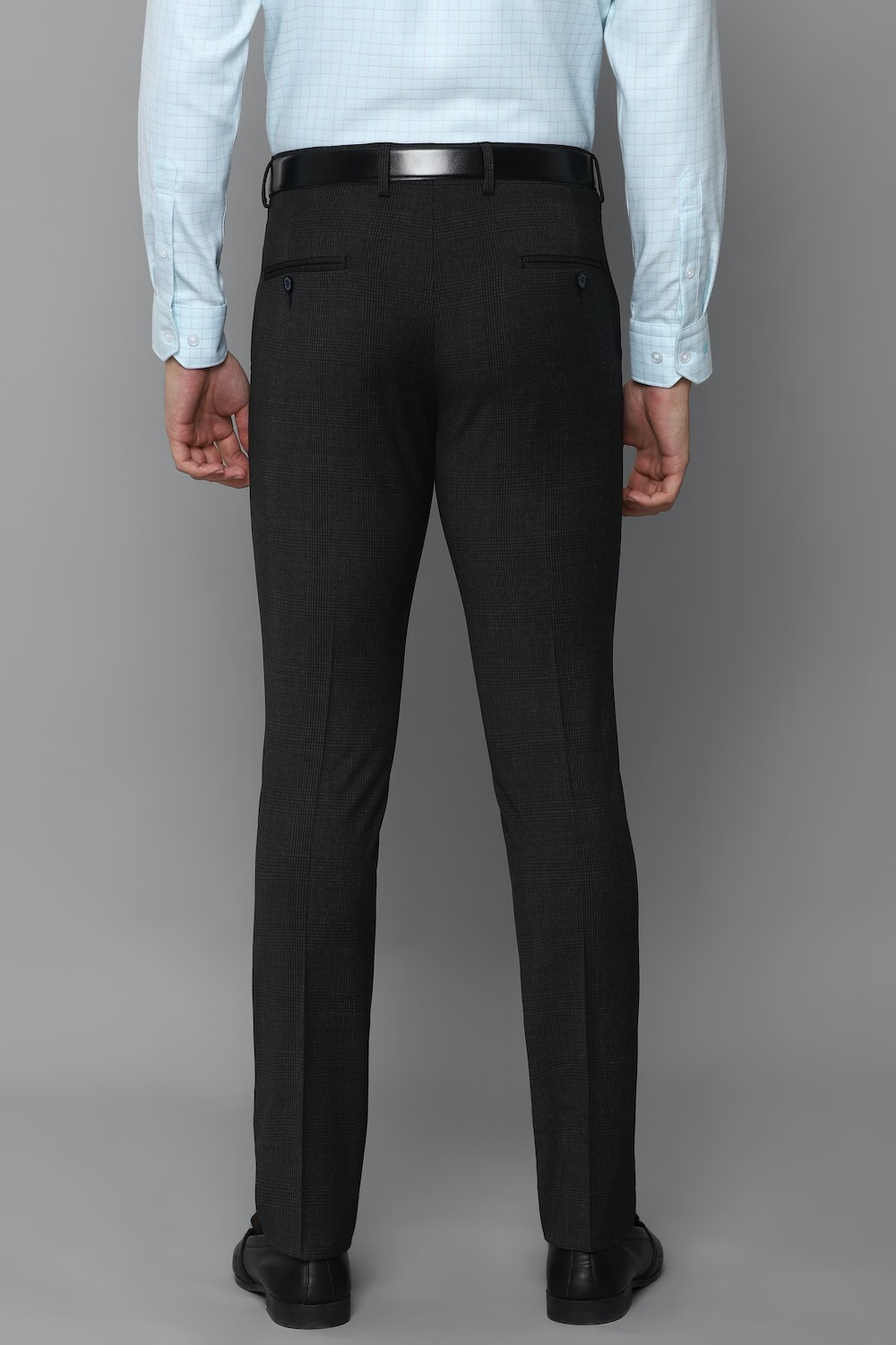 4138-men-grey-super-slim-fit-textured-flat-front-formal-trousers-grey-1.jpg