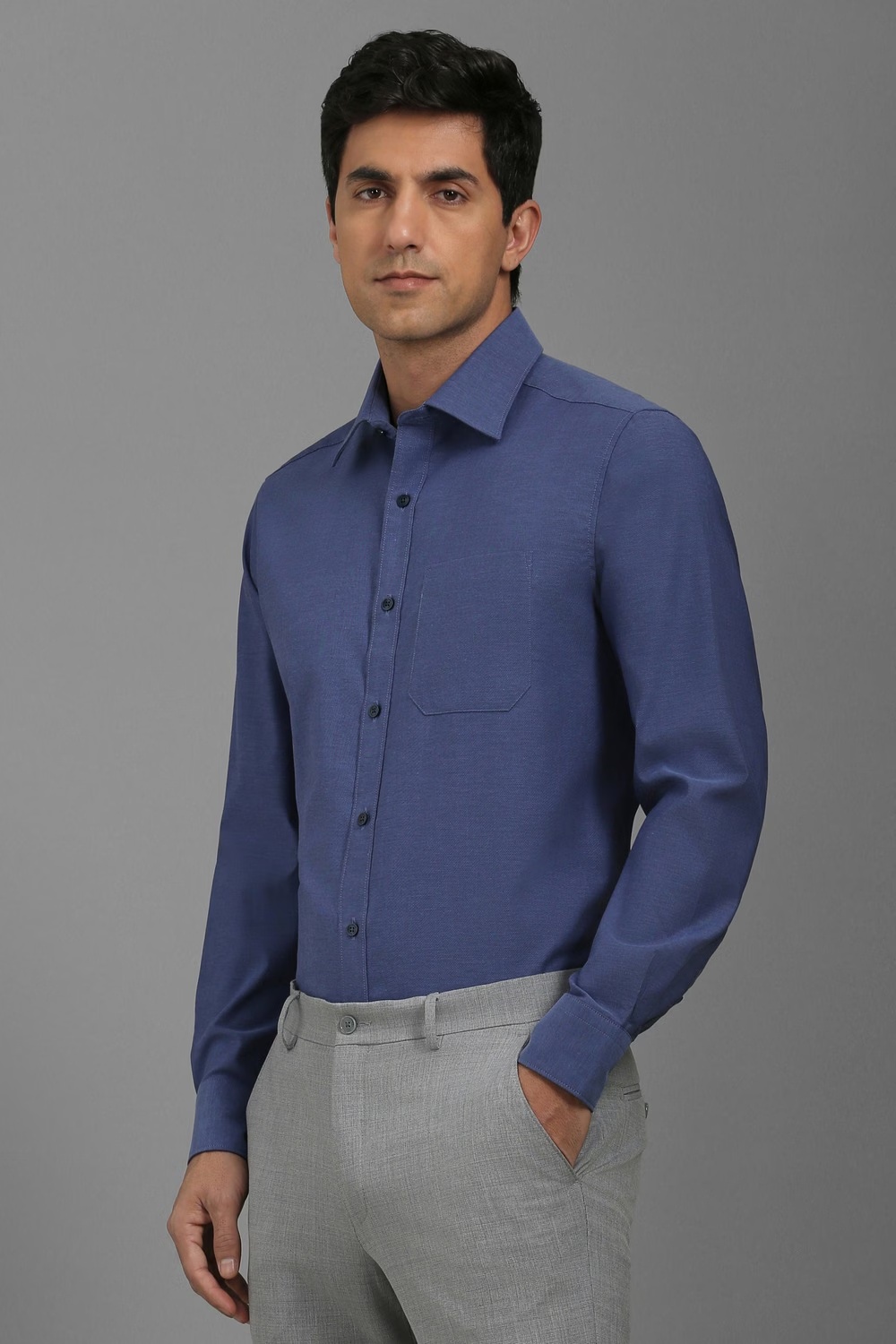 41399-men-blue-classic-fit-solid-full-sleeves-formal-shirt-blue-1.jpg