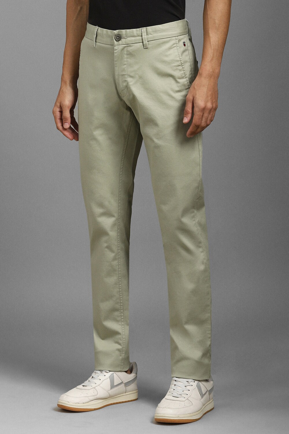 41709-men-olive-super-slim-fit-solid-flat-front-casual-trousers-olive-1.jpg