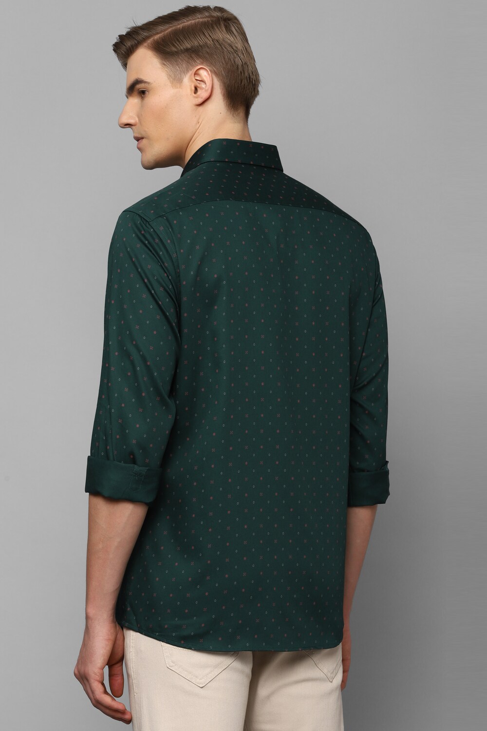 42-men-green-slim-fit-print-full-sleeves-casual-shirt-green-1.jpg