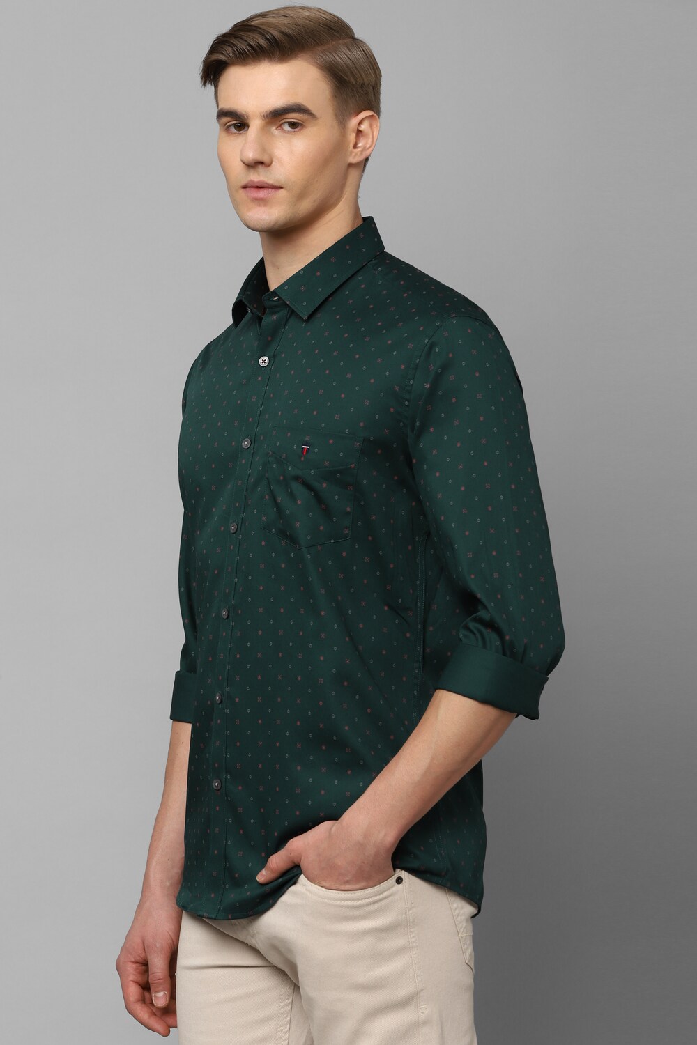 42-men-green-slim-fit-print-full-sleeves-casual-shirt-green-1.jpg