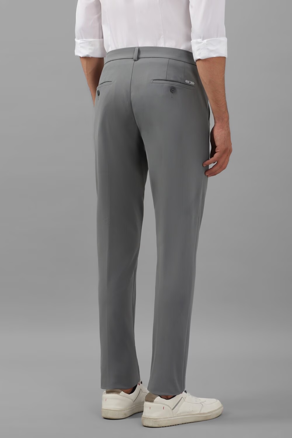 42016-men-grey-slim-fit-solid-flat-front-casual-trousers-grey-1.jpg
