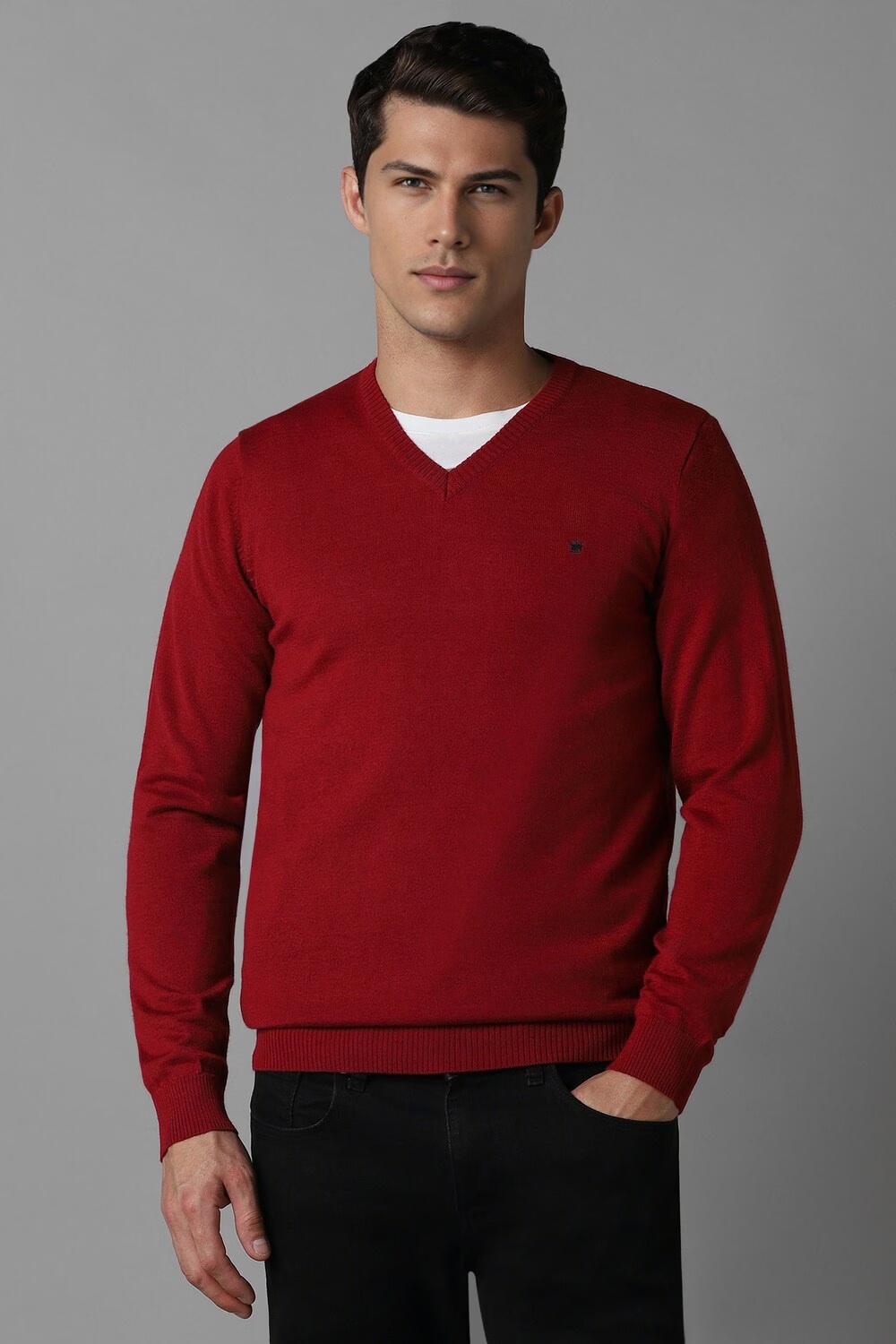 Men Red Solid V Neck Full Sleeves Sweater-Red