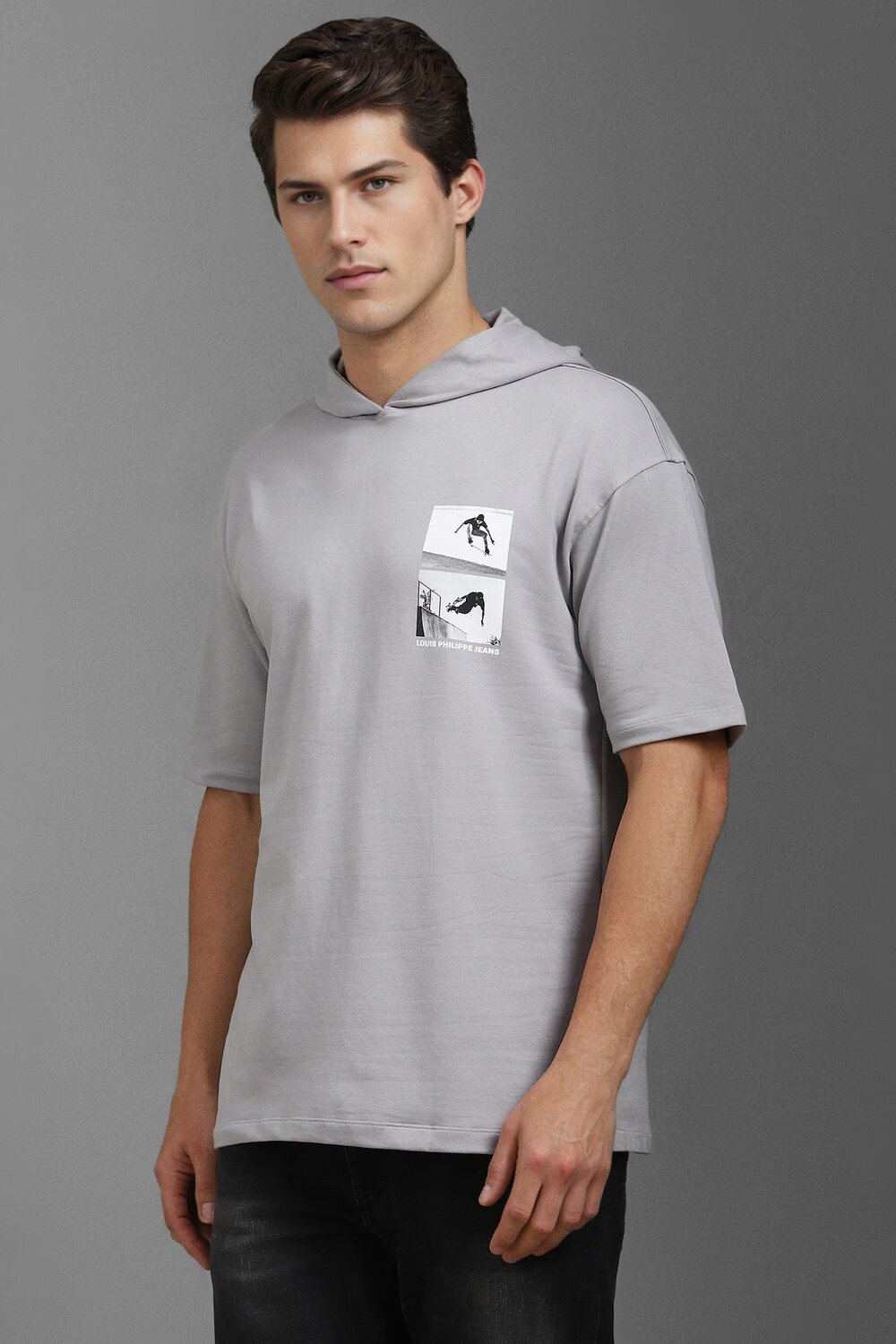 42303-men-grey-graphic-print-stylized-neck-t-shirt-grey-1.jpg