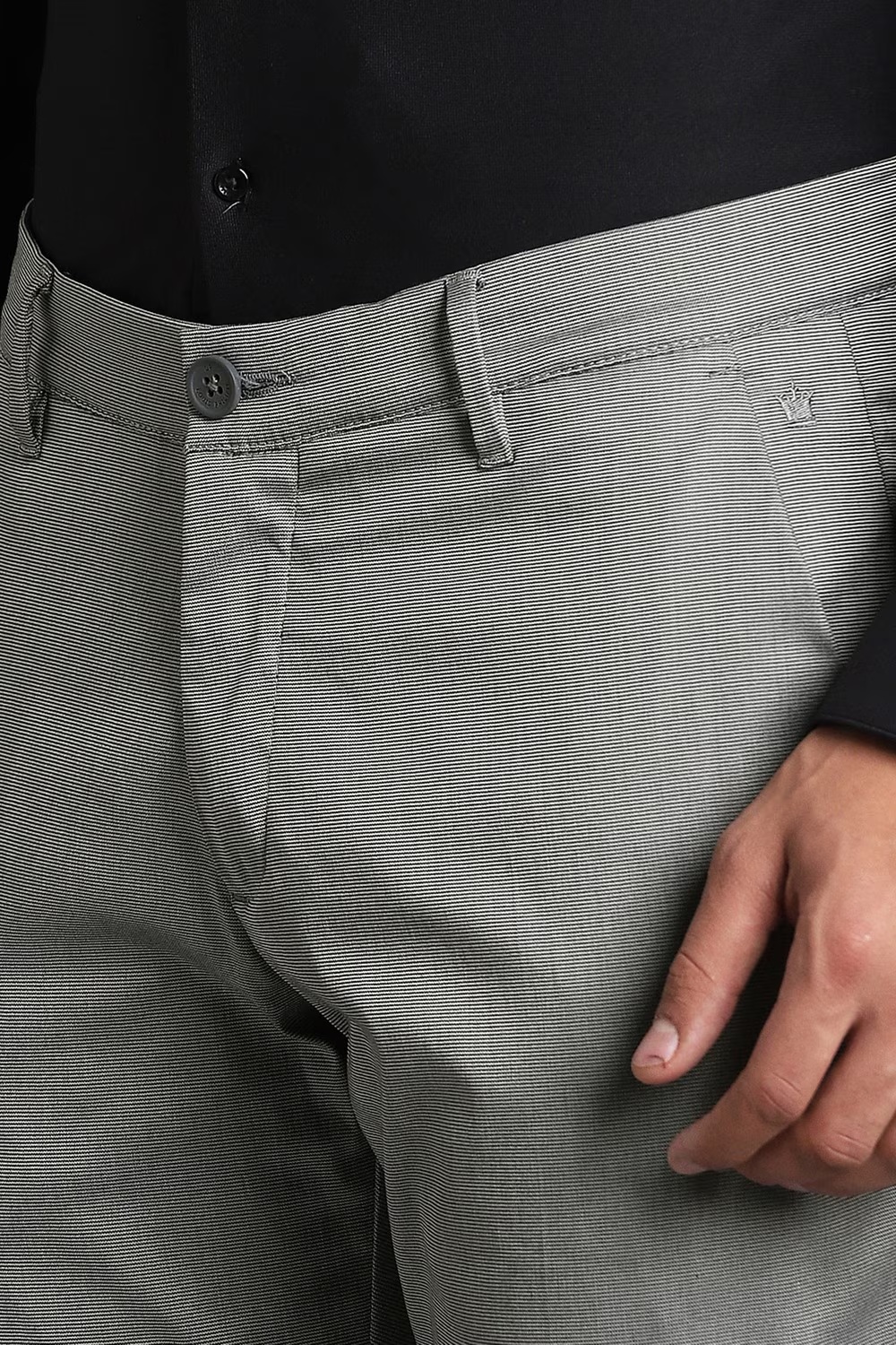 42511-men-grey-textured-flat-front-casual-trousers-grey-1.jpg