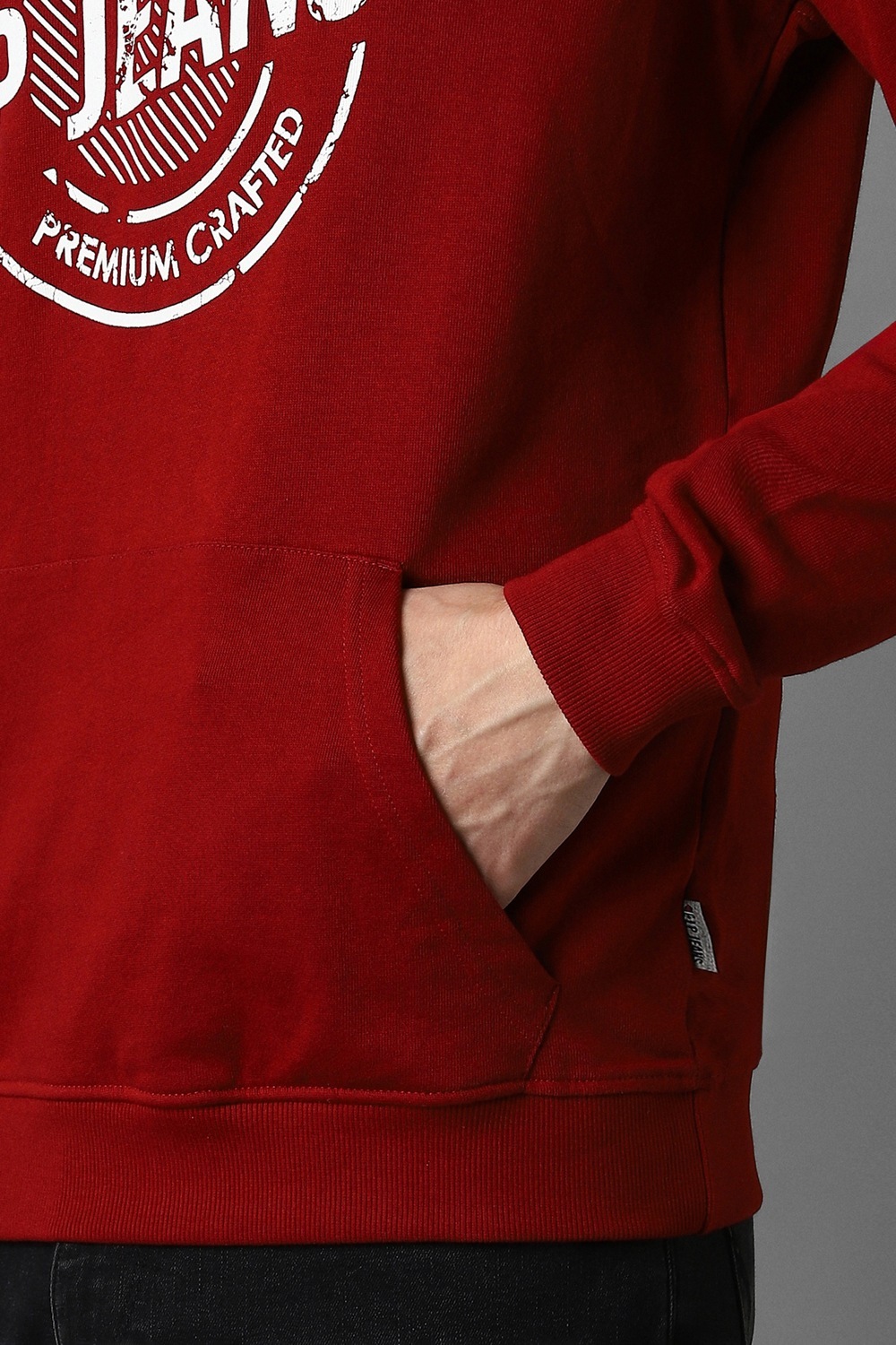 4254-men-casual-red-print-sweatshirt-red-1.jpg