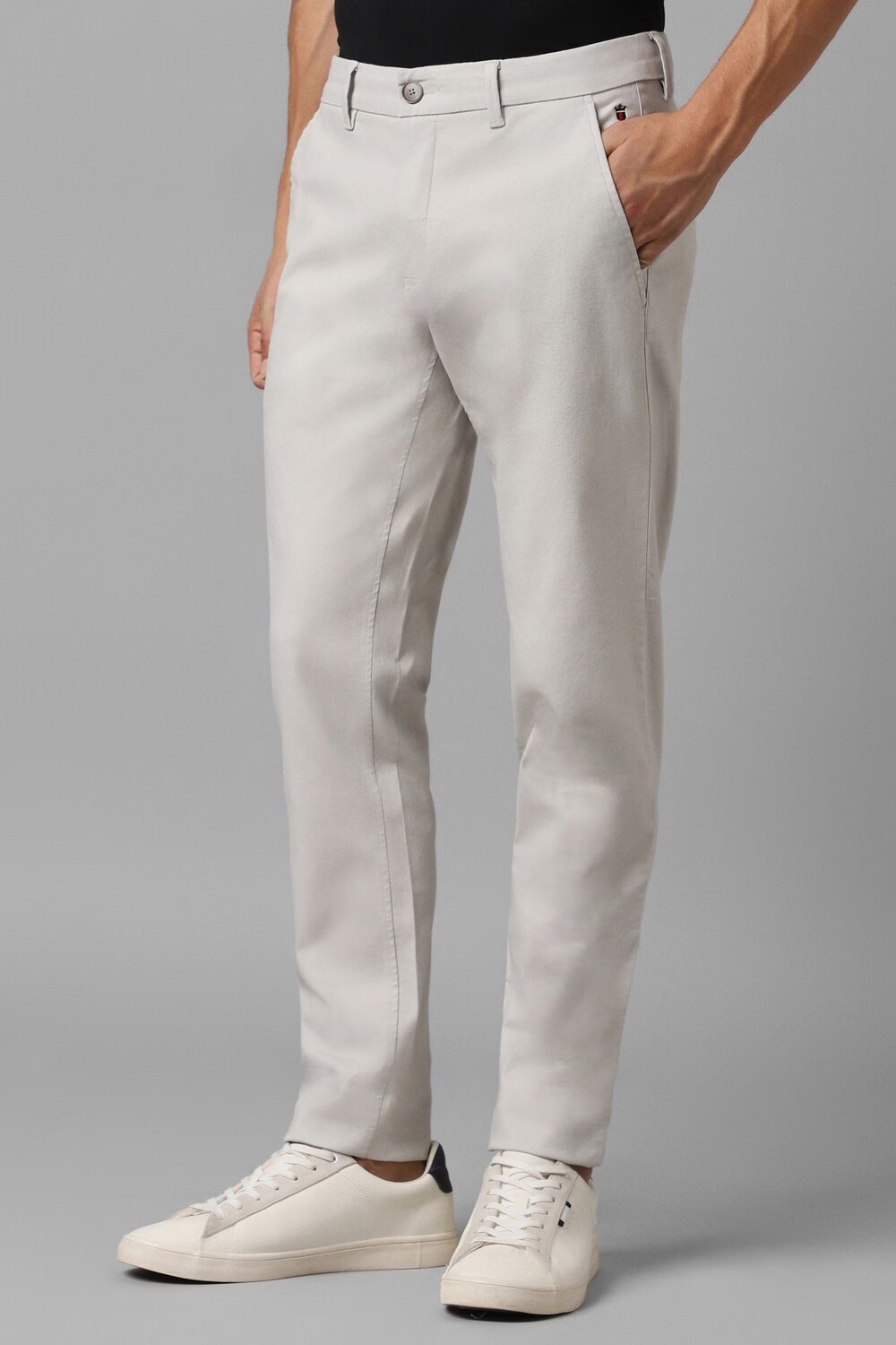 42746-men-grey-contemporary-fit-solid-flat-front-casual-trousers-grey-1.jpg