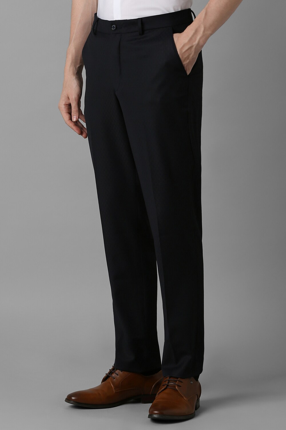 42763-men-black-slim-fit-check-flat-front-formal-trousers-black-1.jpg