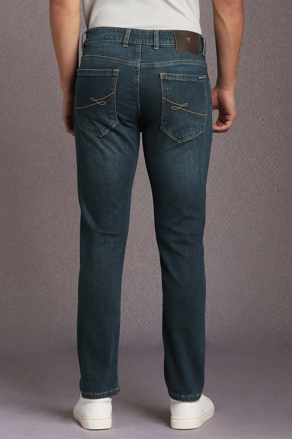42979-men-navy-mid-smart-fit-jeans-navy-1.jpg