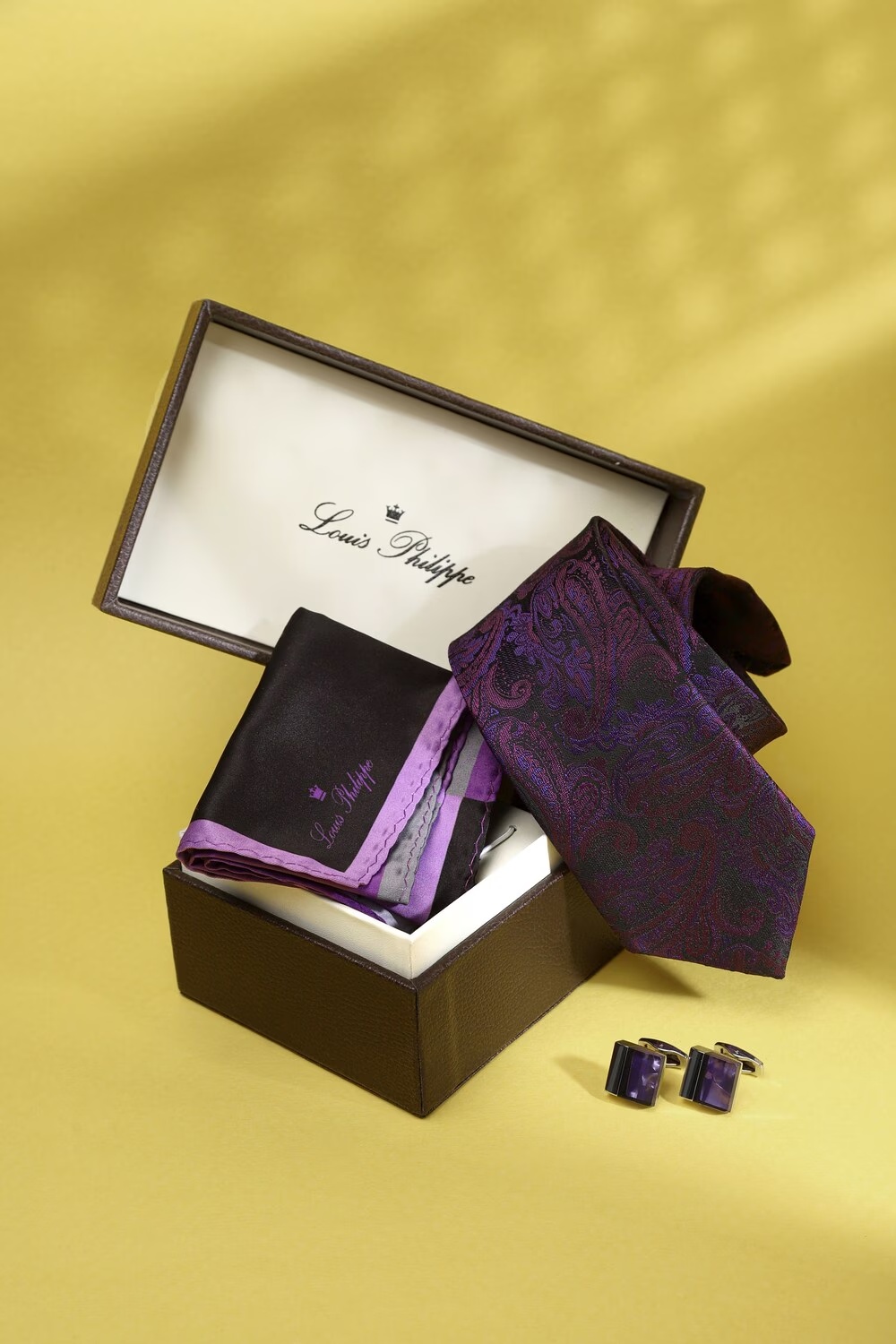 Men Purple Embroidered Tie Pocket Square And Cufflink-Purple 1 43066-men-purple-embroidered-tie-pocket-square-and-cufflink-purple-1.jpg