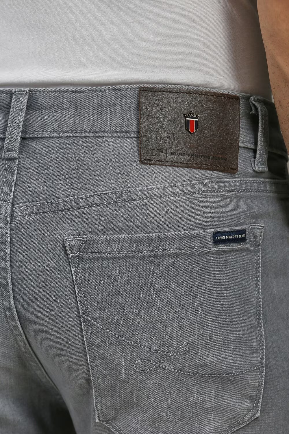 43243-men-grey-mid-smart-fit-jeans-grey-1.jpg