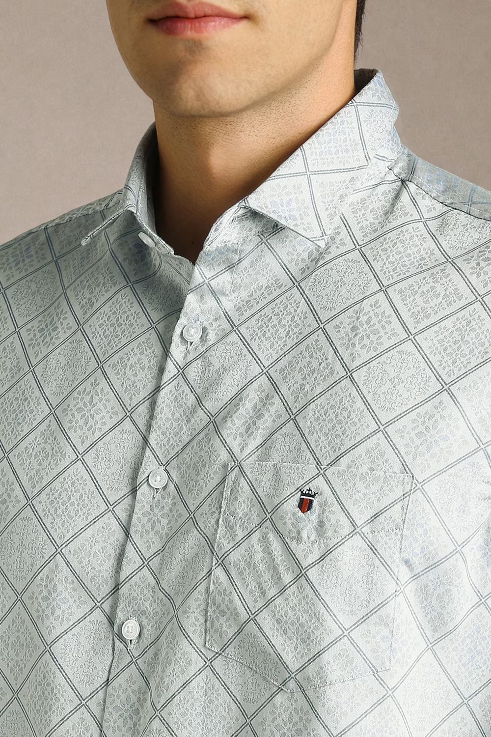 43359-men-grey-print-full-sleeves-casual-shirt-grey-1.jpg