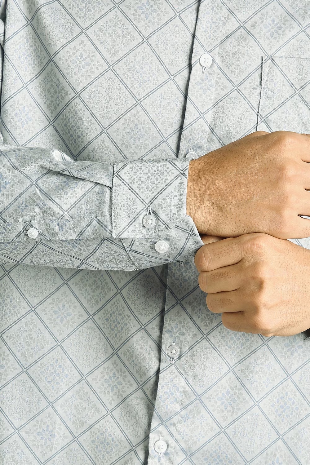 43359-men-grey-print-full-sleeves-casual-shirt-grey-1.jpg