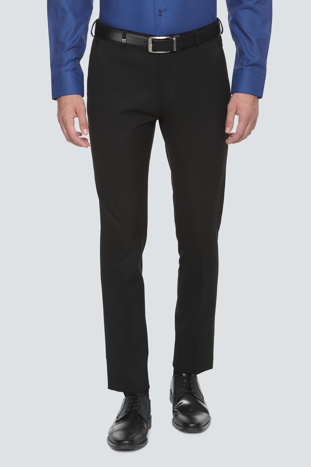 Men Black Super Slim Fit Solid Flat Front Formal Trousers-Black